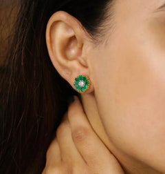 Natural Emerald & Diamond Earring in 18k Gold