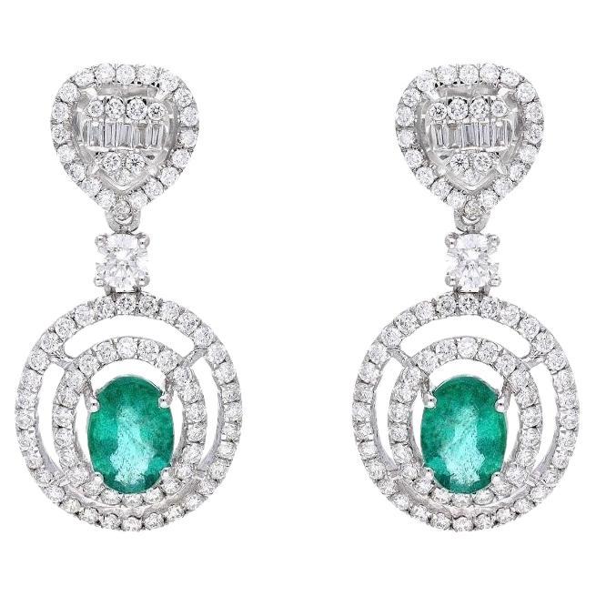 Natural Emerald 
Diamond Earring in 18k Gold