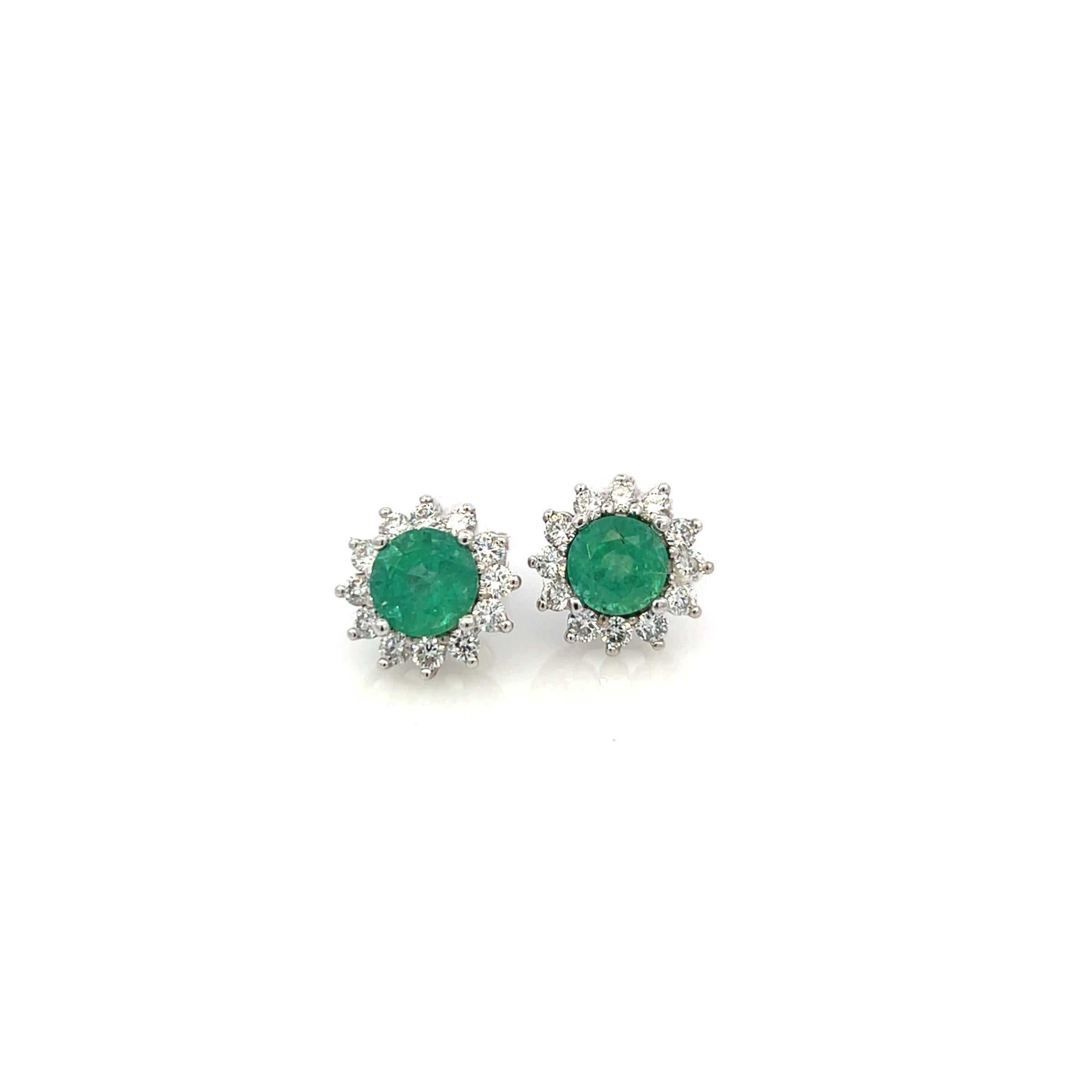 Donna Orecchini con diamante smeraldo naturale in oro 14k 2,99 TCW certificati in vendita