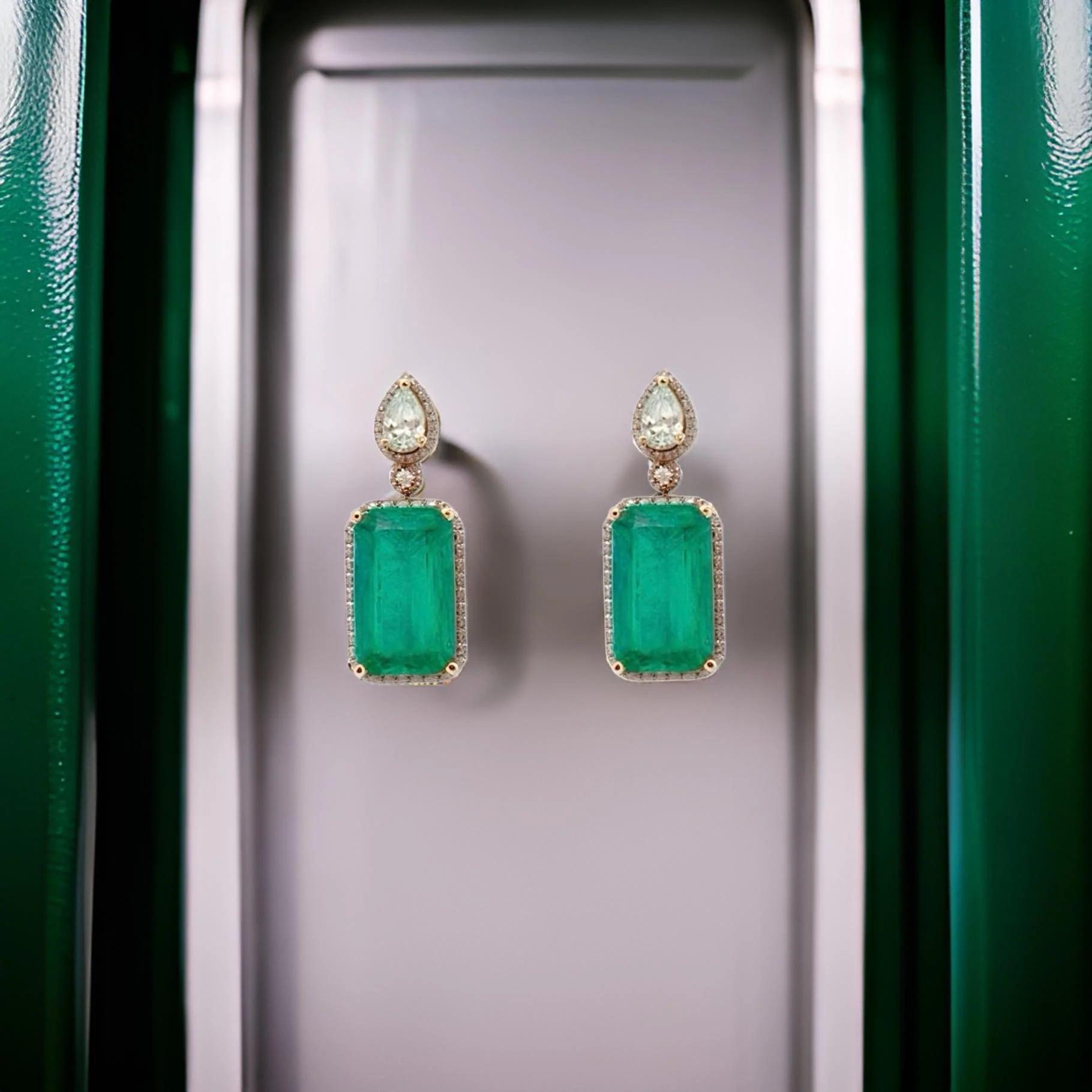 Natural Emerald Diamond Earrings 14k Gold 5.0 TCW Certified For Sale 2