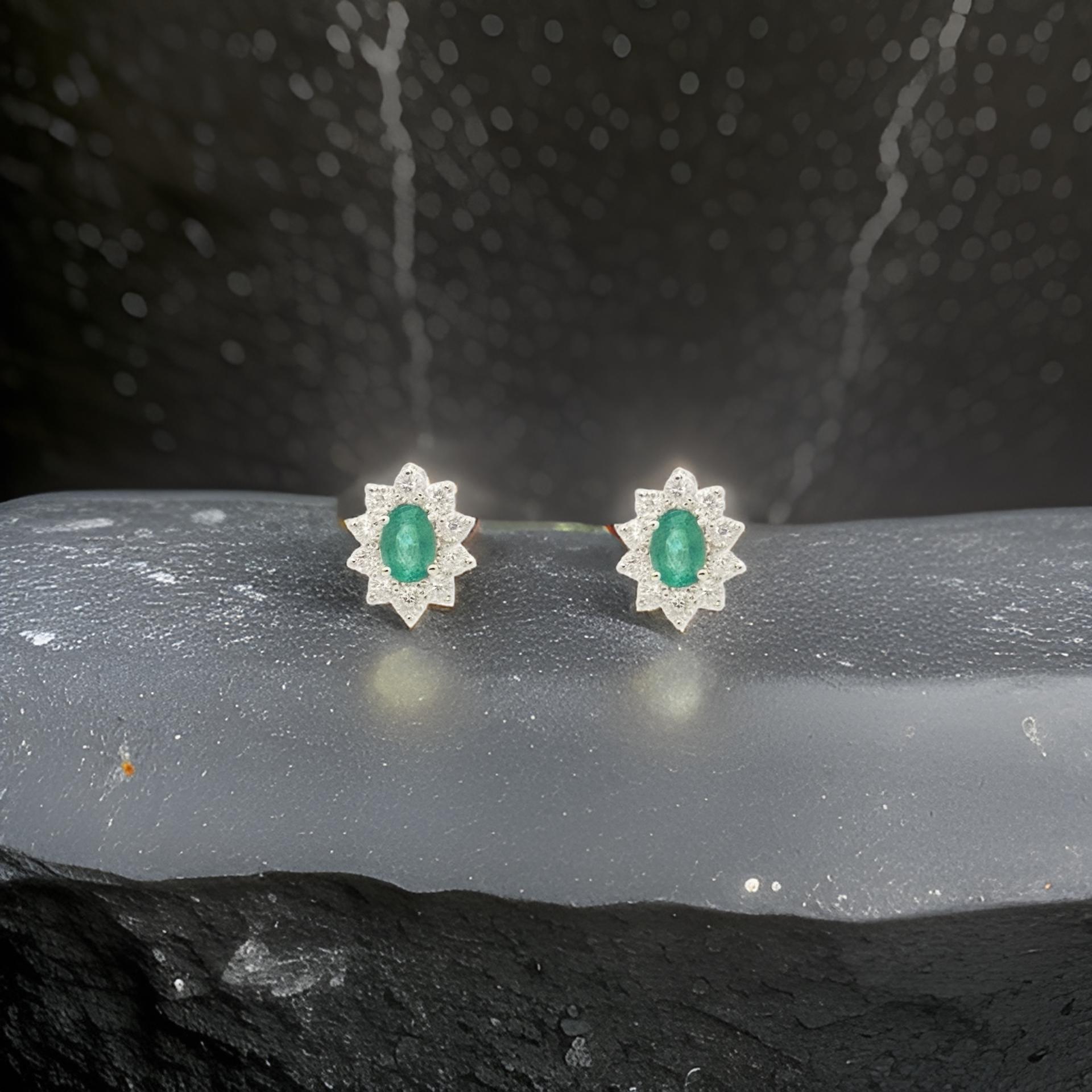 Natürliche Smaragd-Diamant-Ohrringe 14k Weißgold 2.4 TCW zertifiziert im Angebot 5