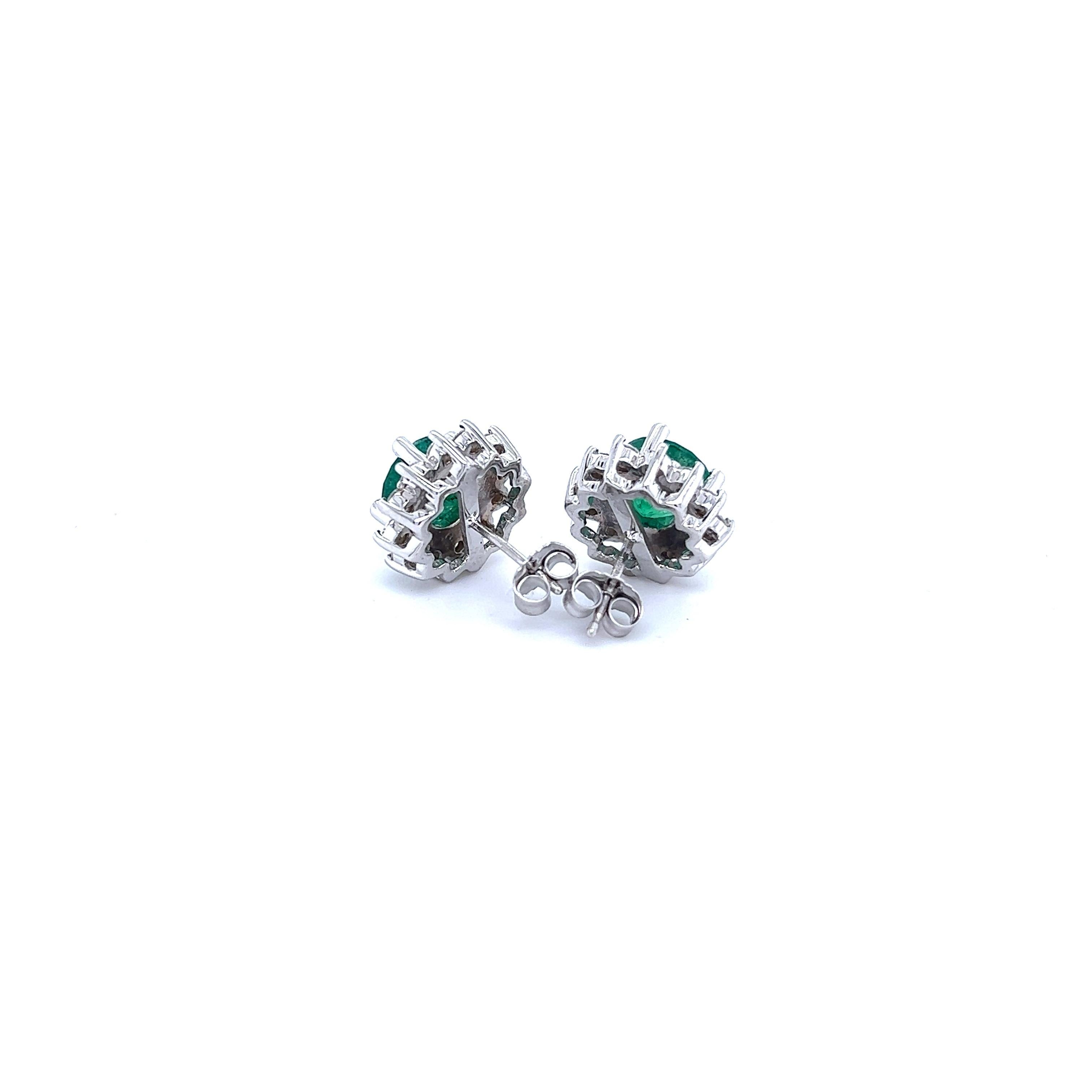 Natürliche Smaragd-Diamant-Ohrringe 14k Weißgold 3,83 TCW zertifiziert im Zustand „Neu“ im Angebot in Brooklyn, NY