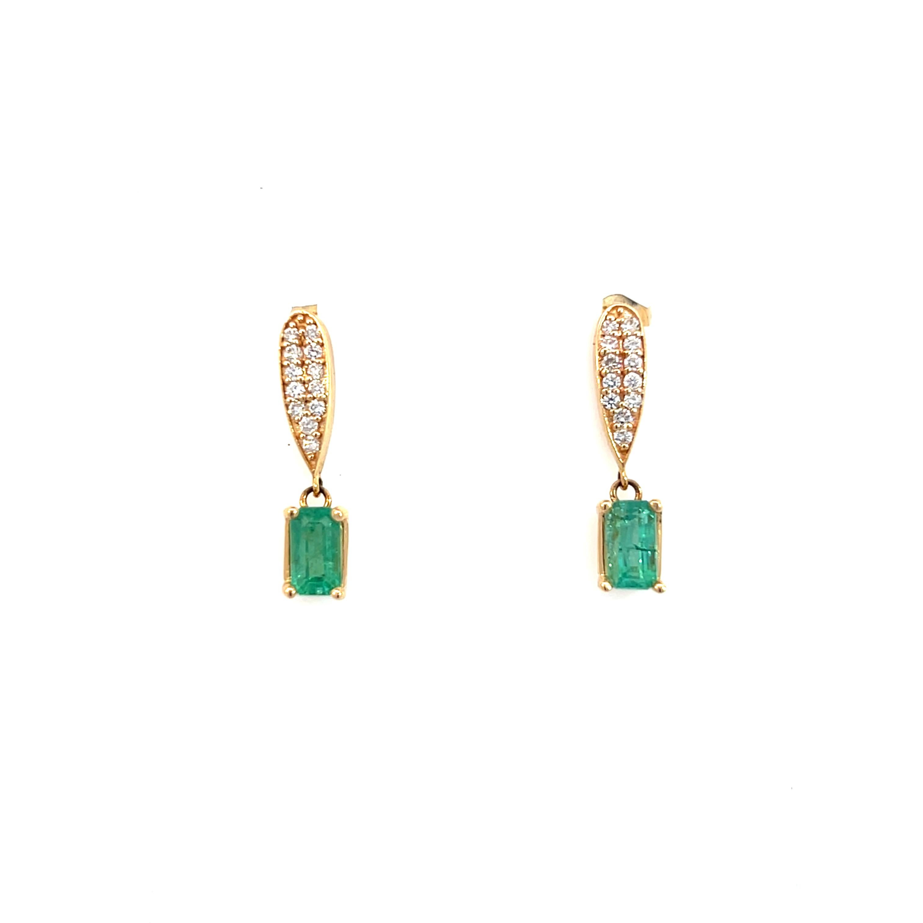 Orecchini con diamante smeraldo naturale in oro giallo 14k 1,09 TCW certificato in vendita 6
