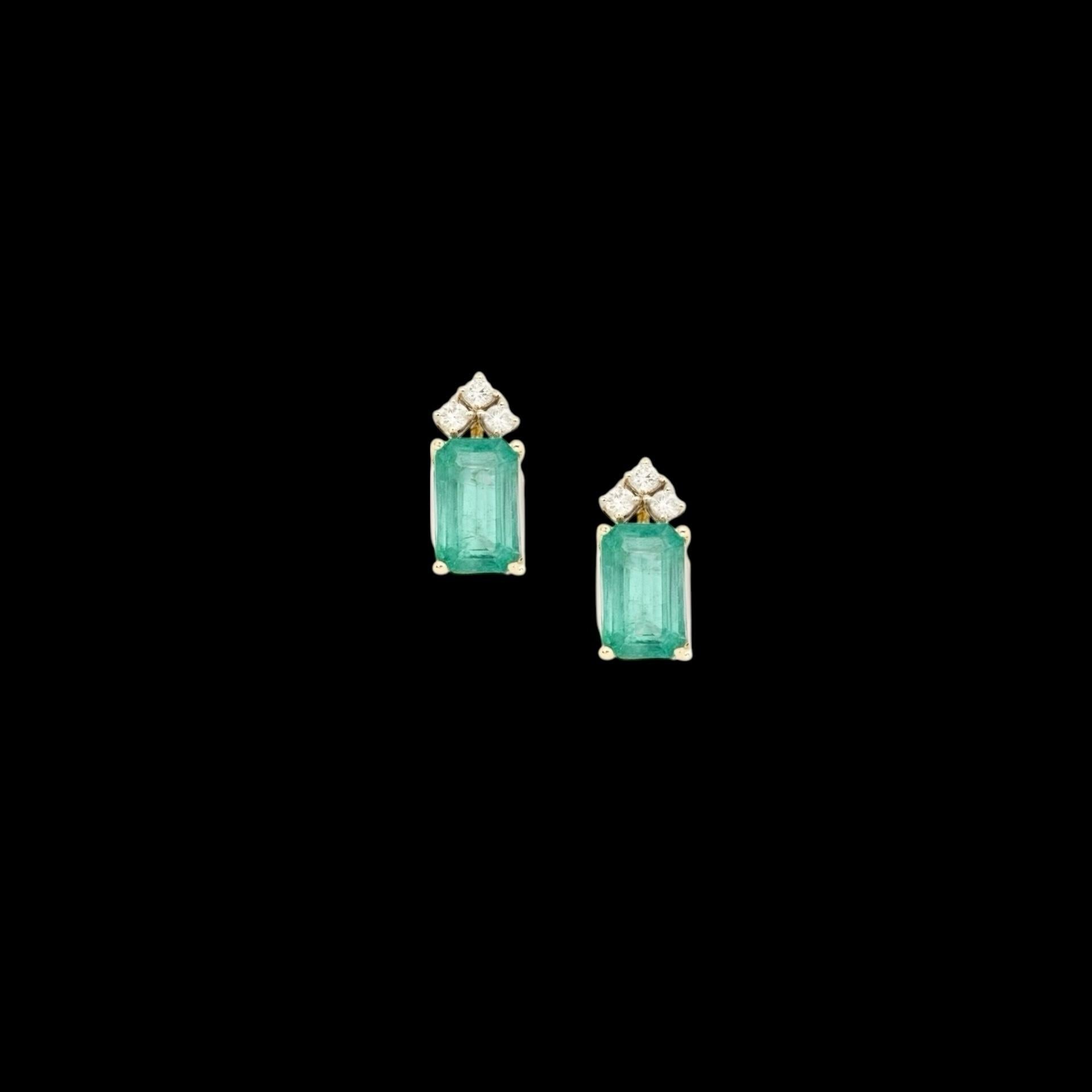 Boucles d'oreilles diamant émeraude naturelle or jaune 14k 1.69 TCW Certified en vente 3