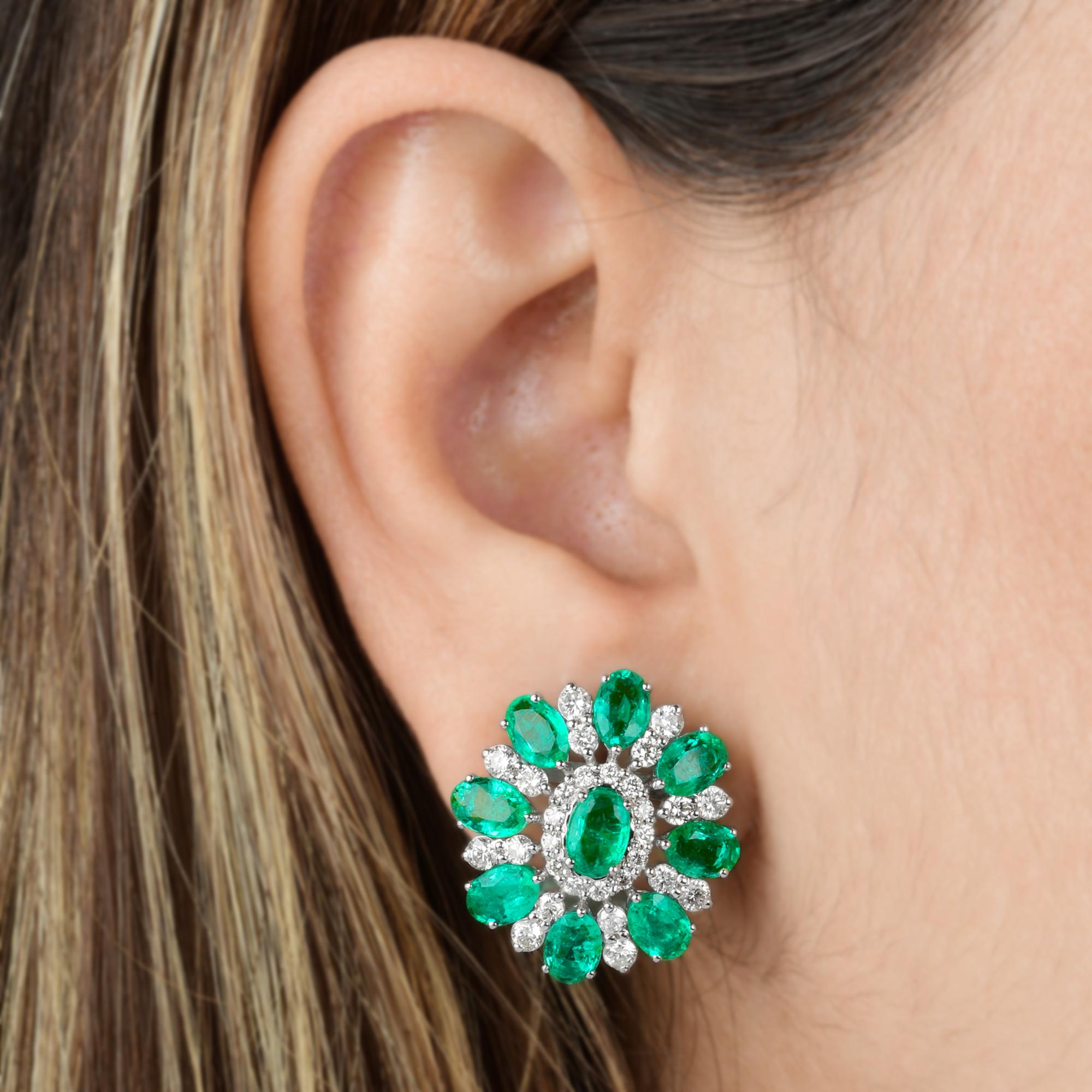 Women's Natural Emerald Diamond Flower Stud Earrings 14 Karat White Gold Fine Jewelry For Sale