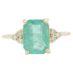 Natural Emerald & Diamond Gemstone Ring in 14k Solid Gold (Certified)