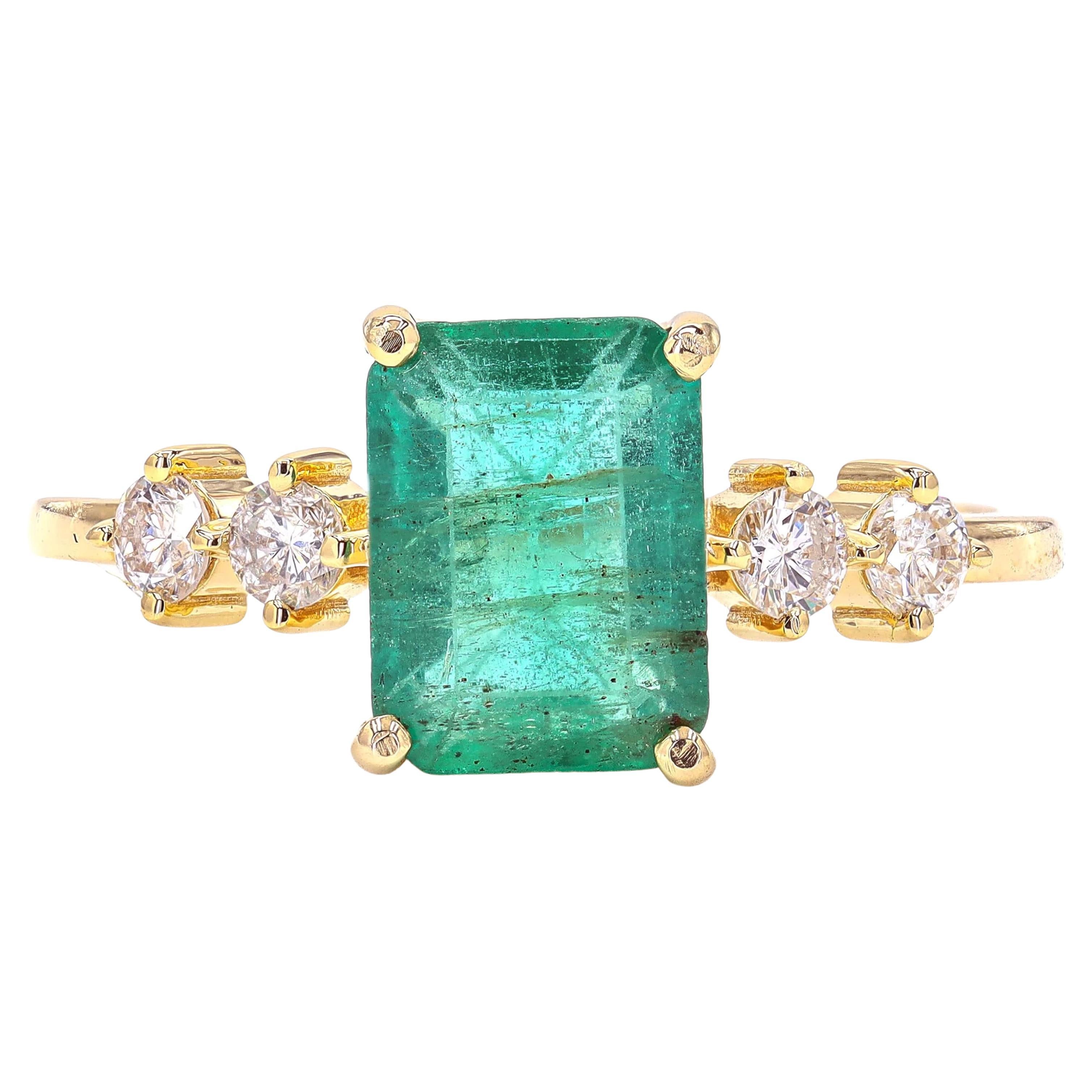 Natural Emerald & Diamond Gemstone Ring in 14K Solid Gold (Certified)