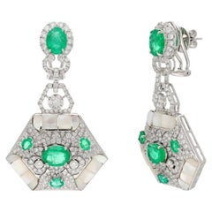 Natural Emerald Diamond Gold Earring / mother of Pearl 18k