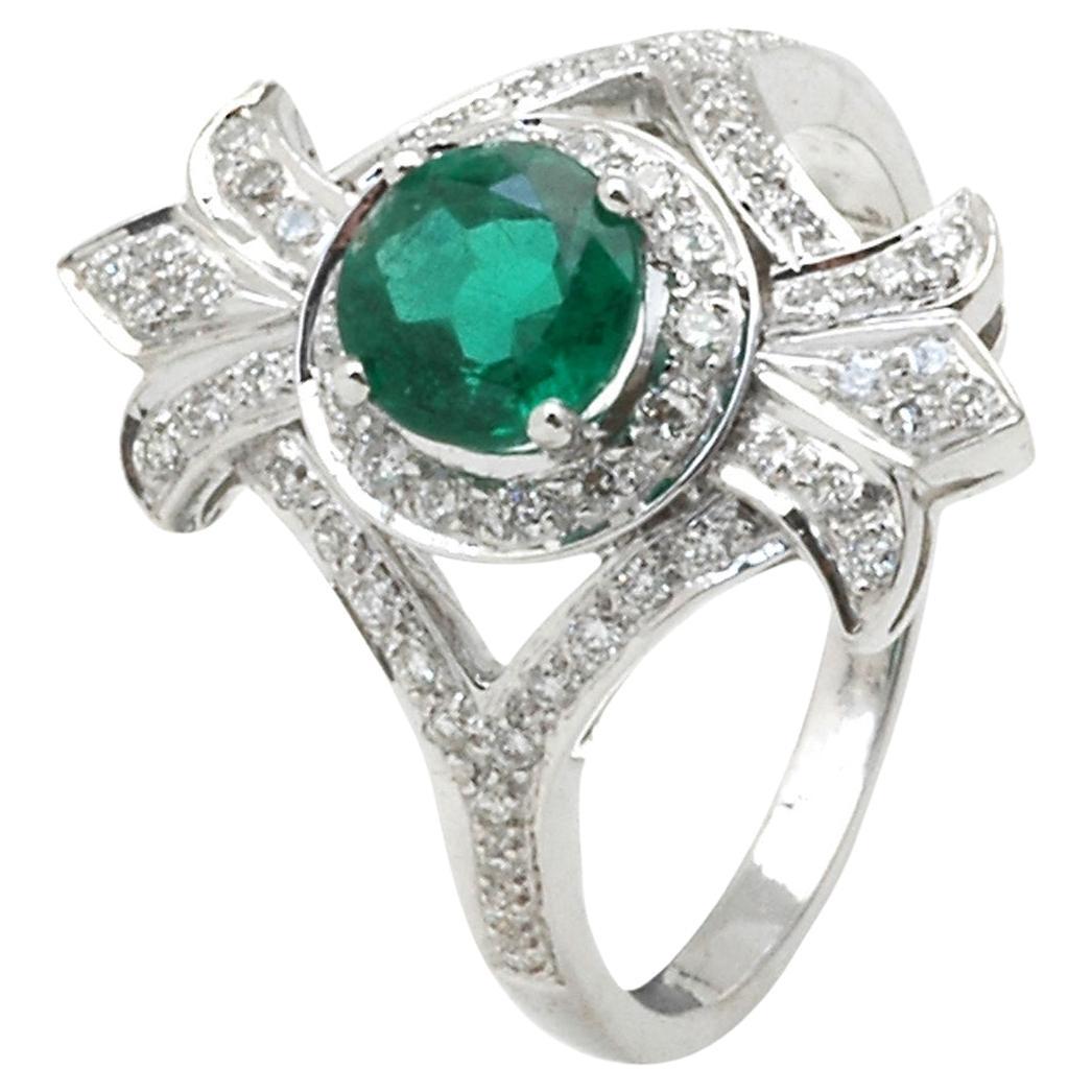 Natural Emerald & Diamond Gold Ring For Sale