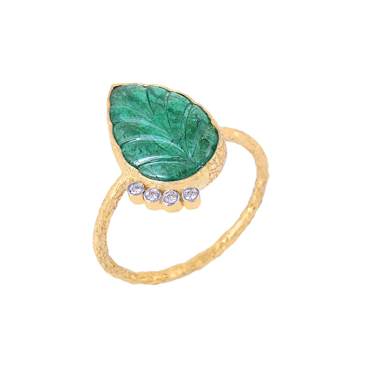 This Leaf textured design ring with 18K Solid Yellow Gold 0.04 Carat Natural Diamond (G-H Color, SI1-SI2 Purity) and Emerald Gemstone. This ring is the possession of a lifetime as its versatility and timelessness is never going to get
