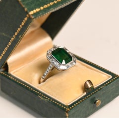 Natural Green Emerald and Diamond Halo Ring. 2.6ct Emerald Diamond Ring Platinum