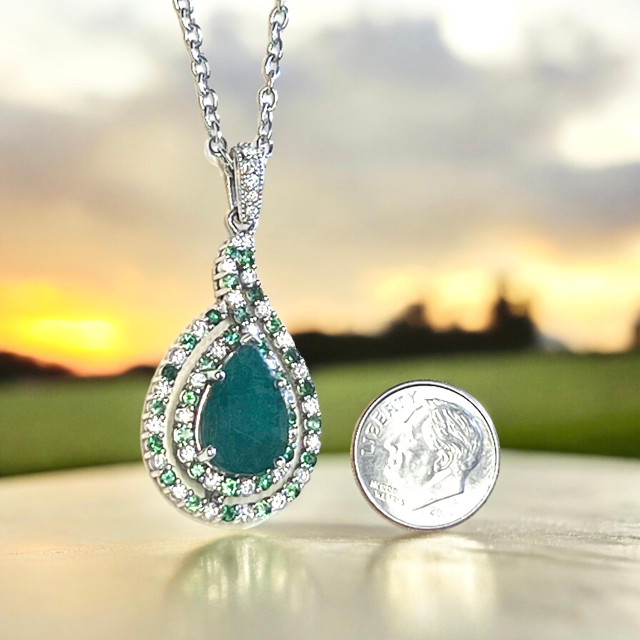 Natural Emerald Diamond Necklace 18