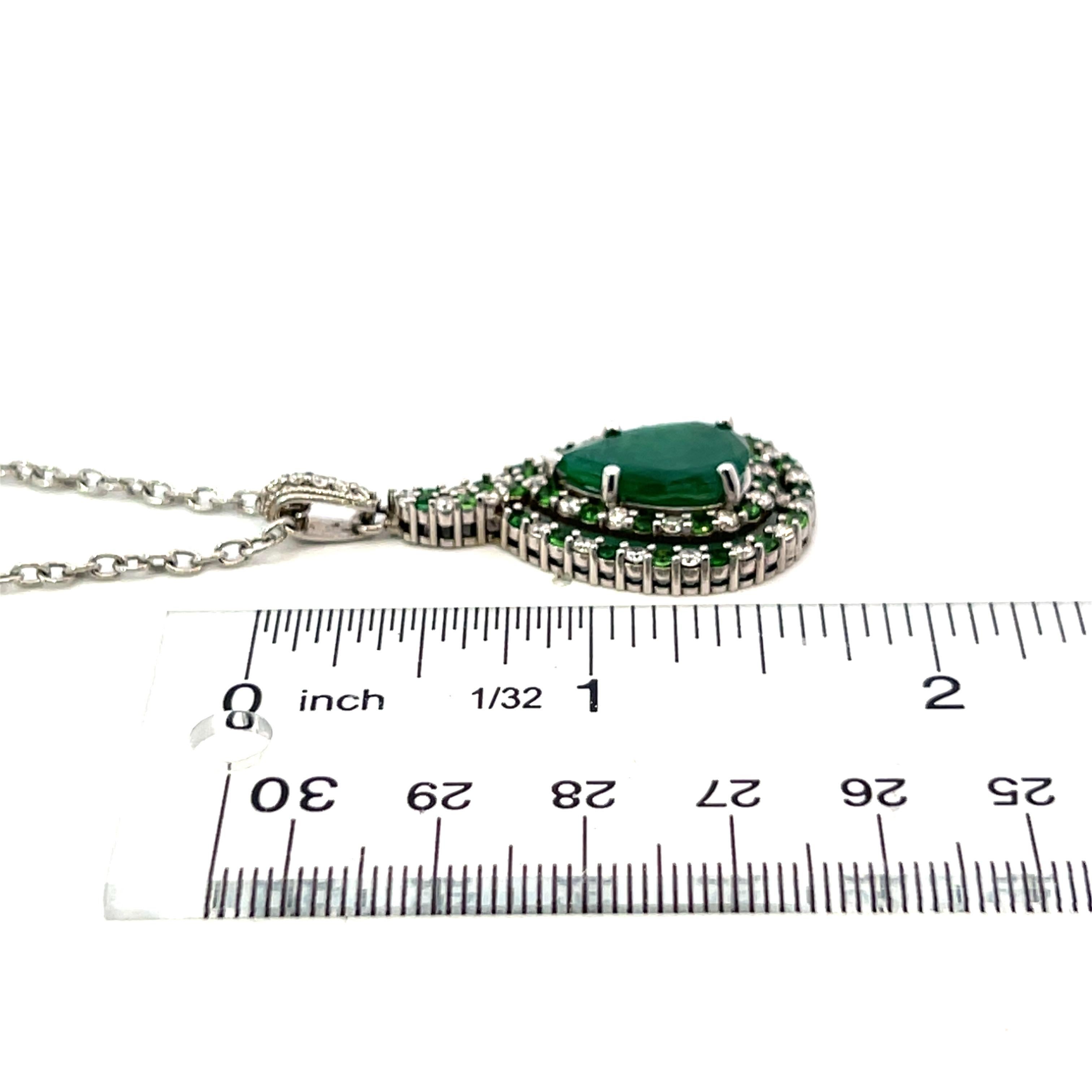 Natural Emerald Diamond Necklace 18