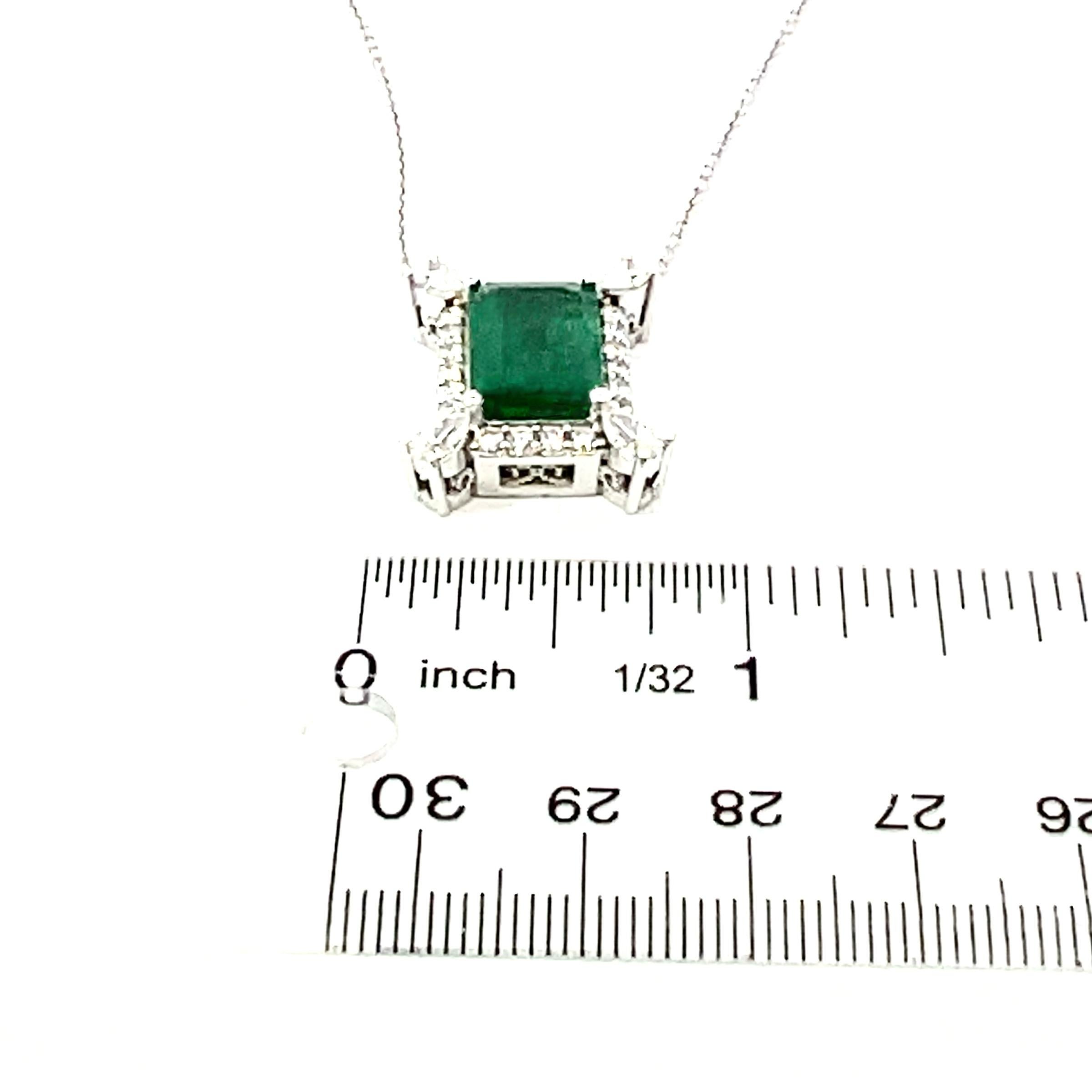 Natural Emerald Diamond Necklace 18