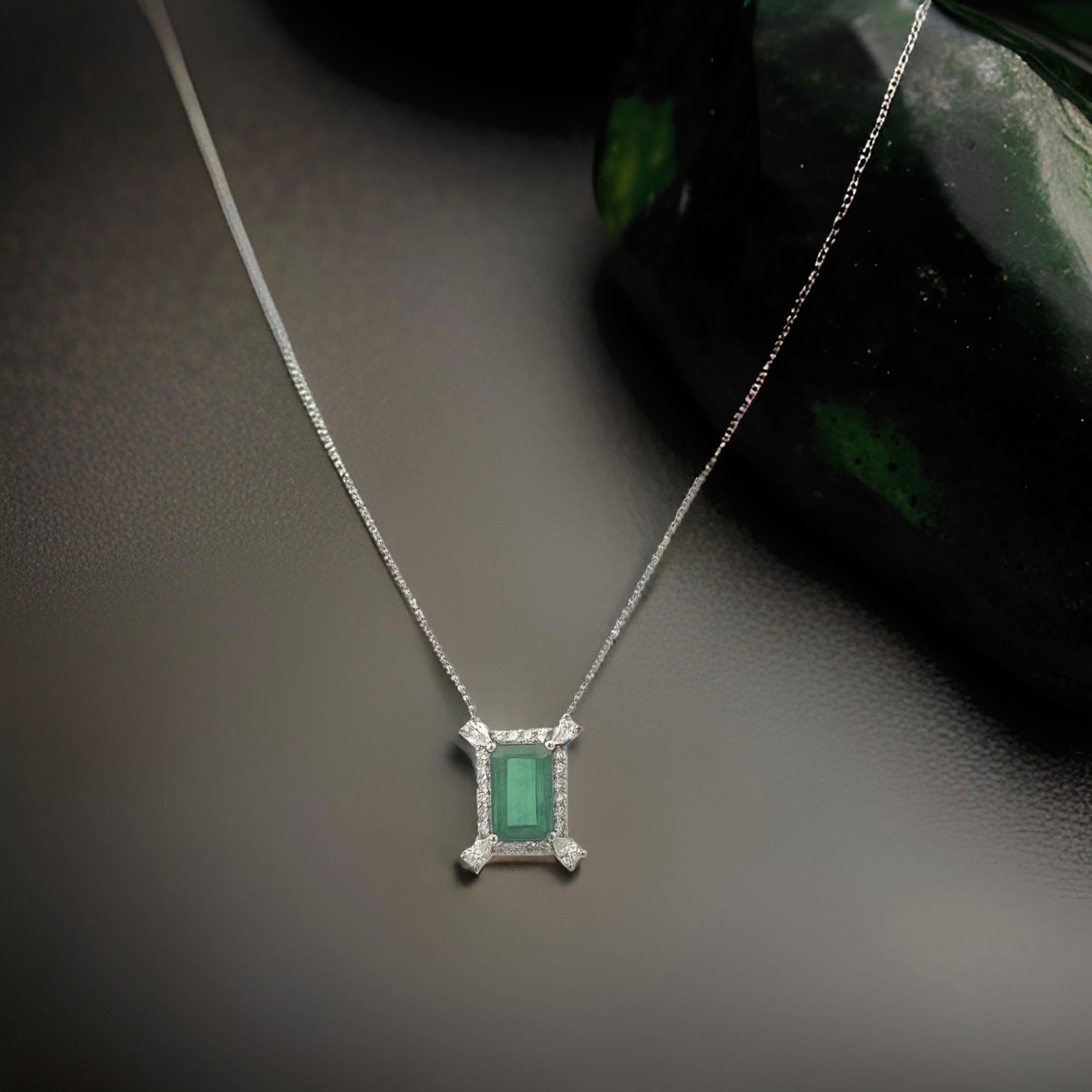 Emerald Cut Natural Emerald Diamond Necklace 18