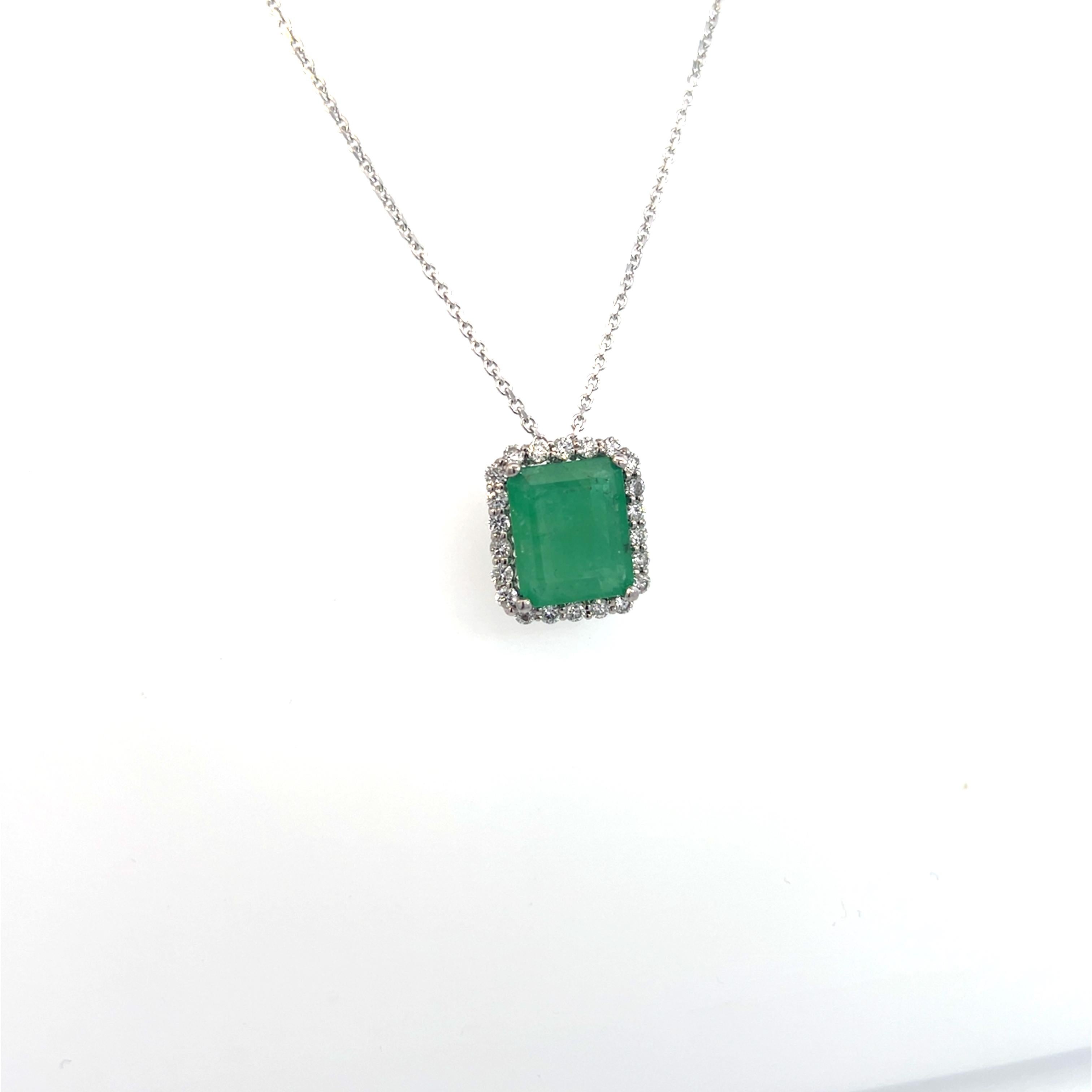 Emerald Cut Natural Emerald Diamond Necklace 18