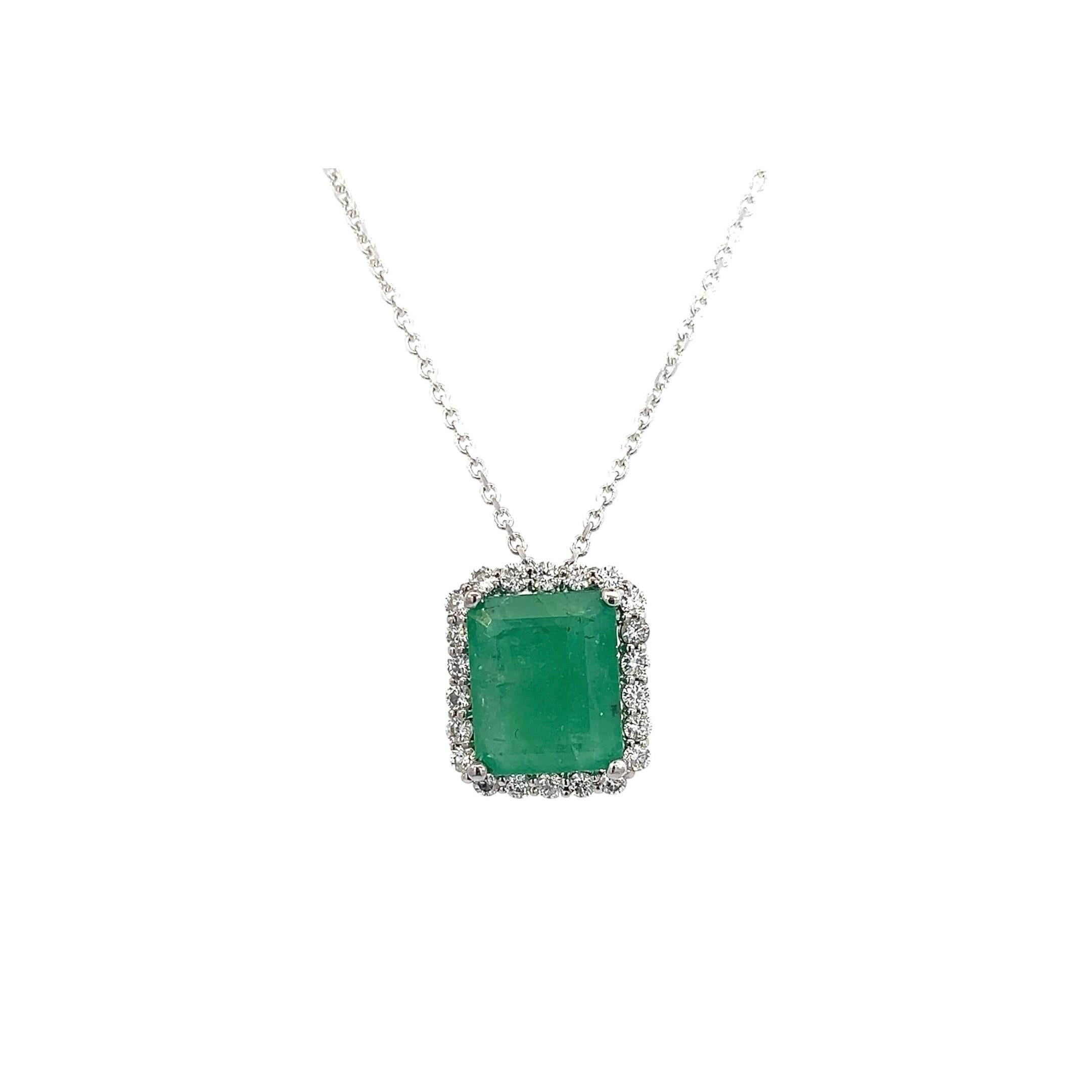 Natural Emerald Diamond Necklace 18