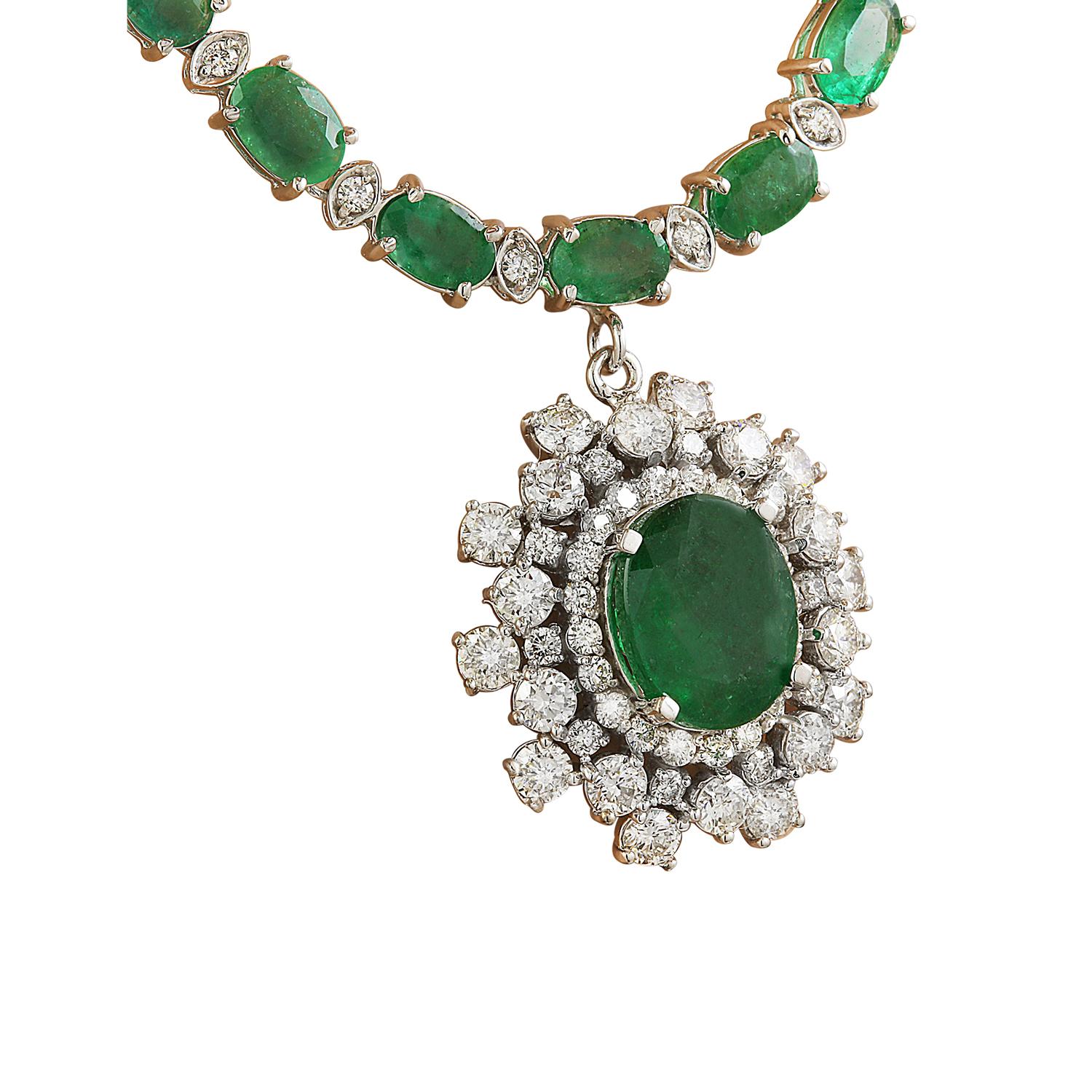 29.96 Carat Natural Emerald 14 Karat Solid White Gold Diamond Necklace
Stamped: 14K
Total Necklace Weight: 28 Grams
Necklace Length: 18 Inches
Center Emerald Weight: 3.38 Carat (11.00x9.00 Millimeters)
Side Emerald weight: 22.60 Carat (6.00x4.00