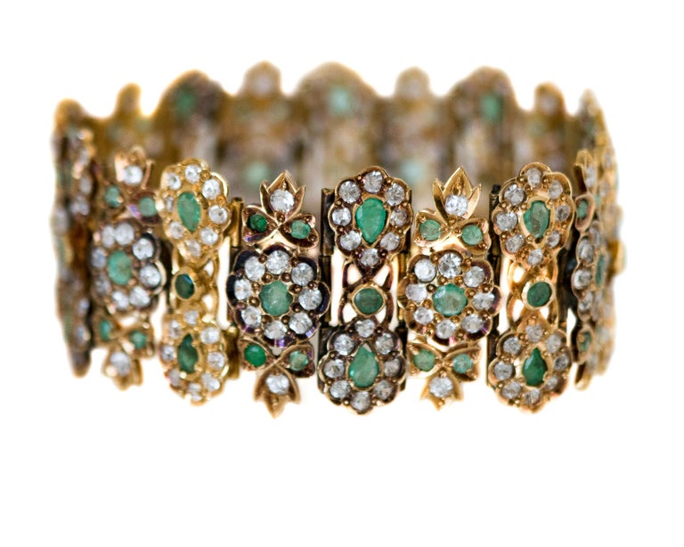 Natural Emerald, Diamond Paste and 18 Karat Yellow Gold Link Bracelet ...