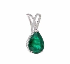 Natural 3.13cts Emerald & 0.07cts Diamond Pendant in 18k Gold