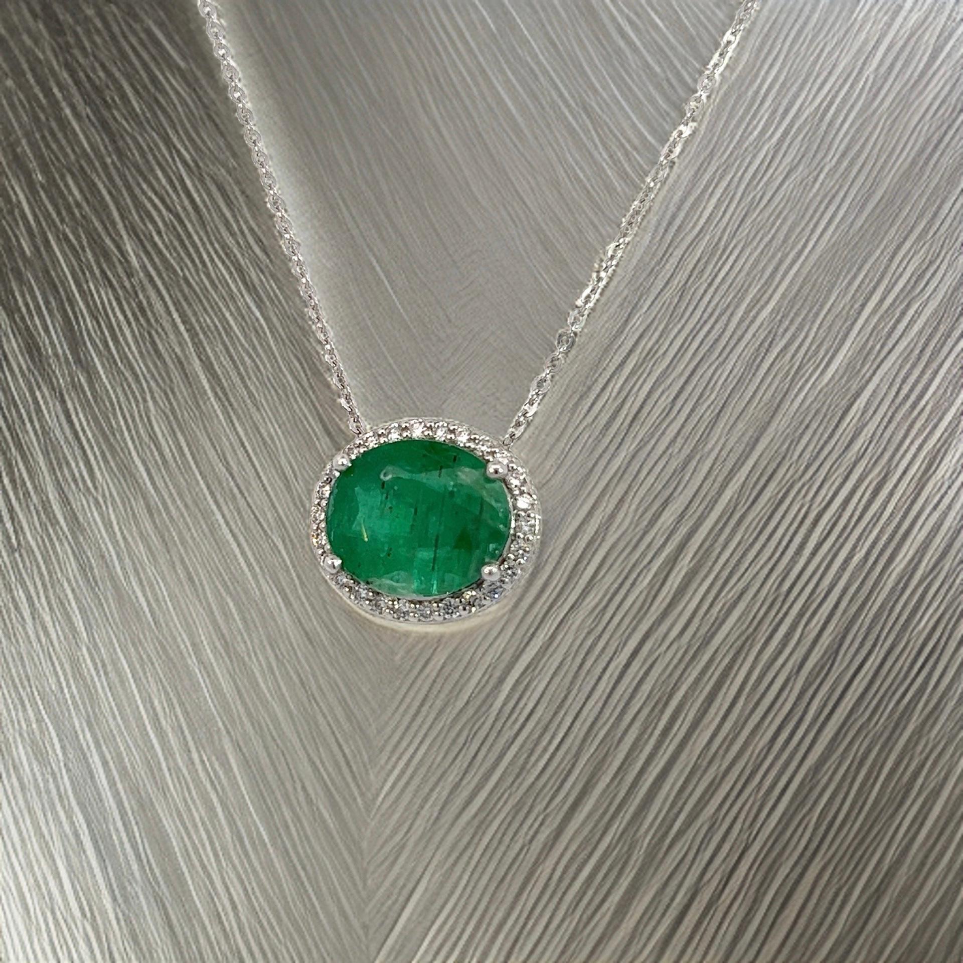 Natural Emerald Diamond Pendant Necklace 15