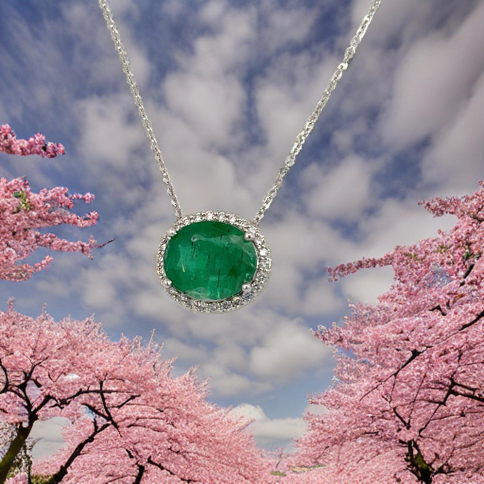 Women's Natural Emerald Diamond Pendant Necklace 15