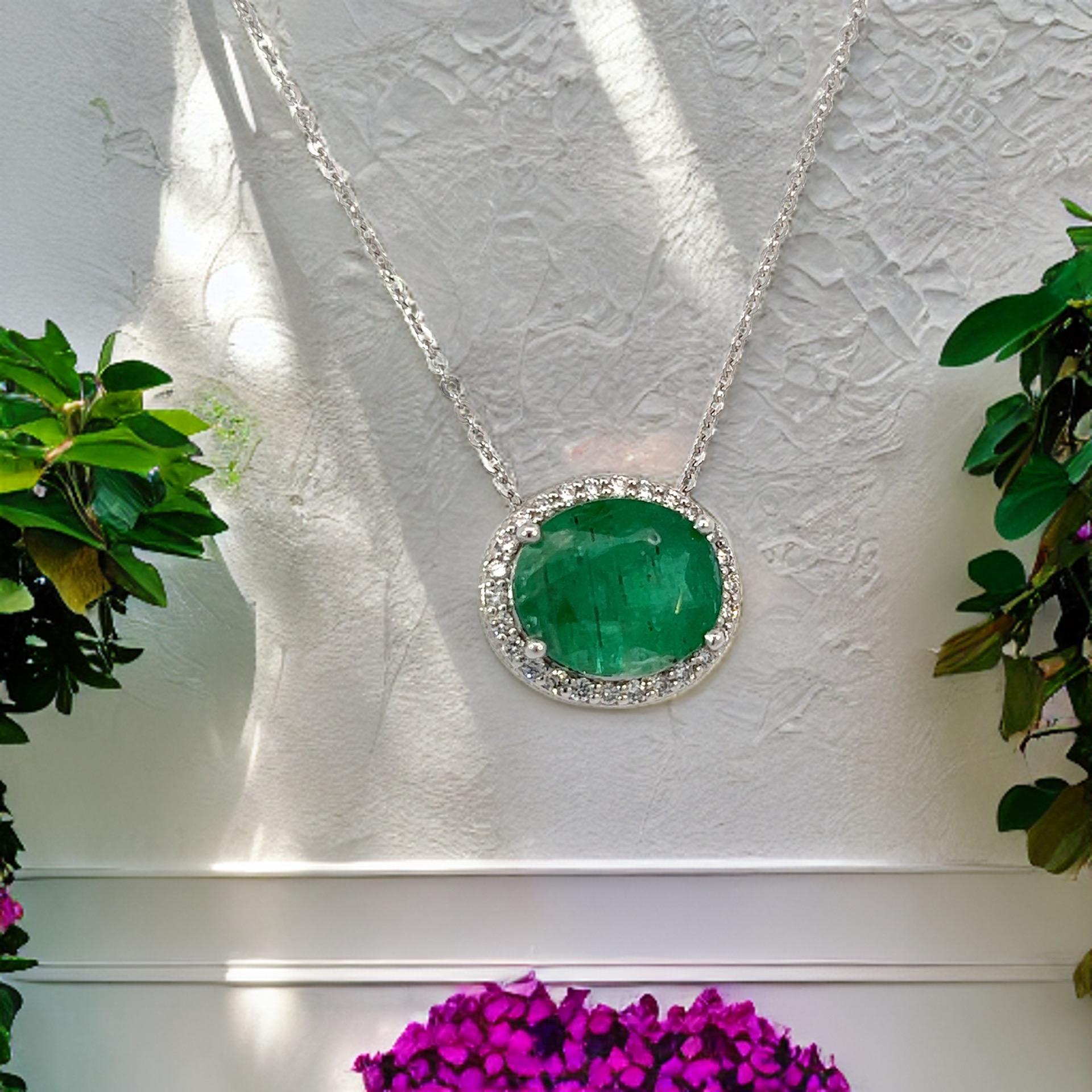 Natürliche Smaragd-Diamant-Anhänger-Halskette 15