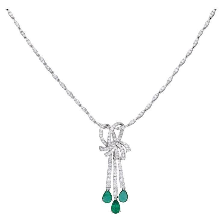Natural Emerald diamond pendant necklace gold / White gold diamond necklace
