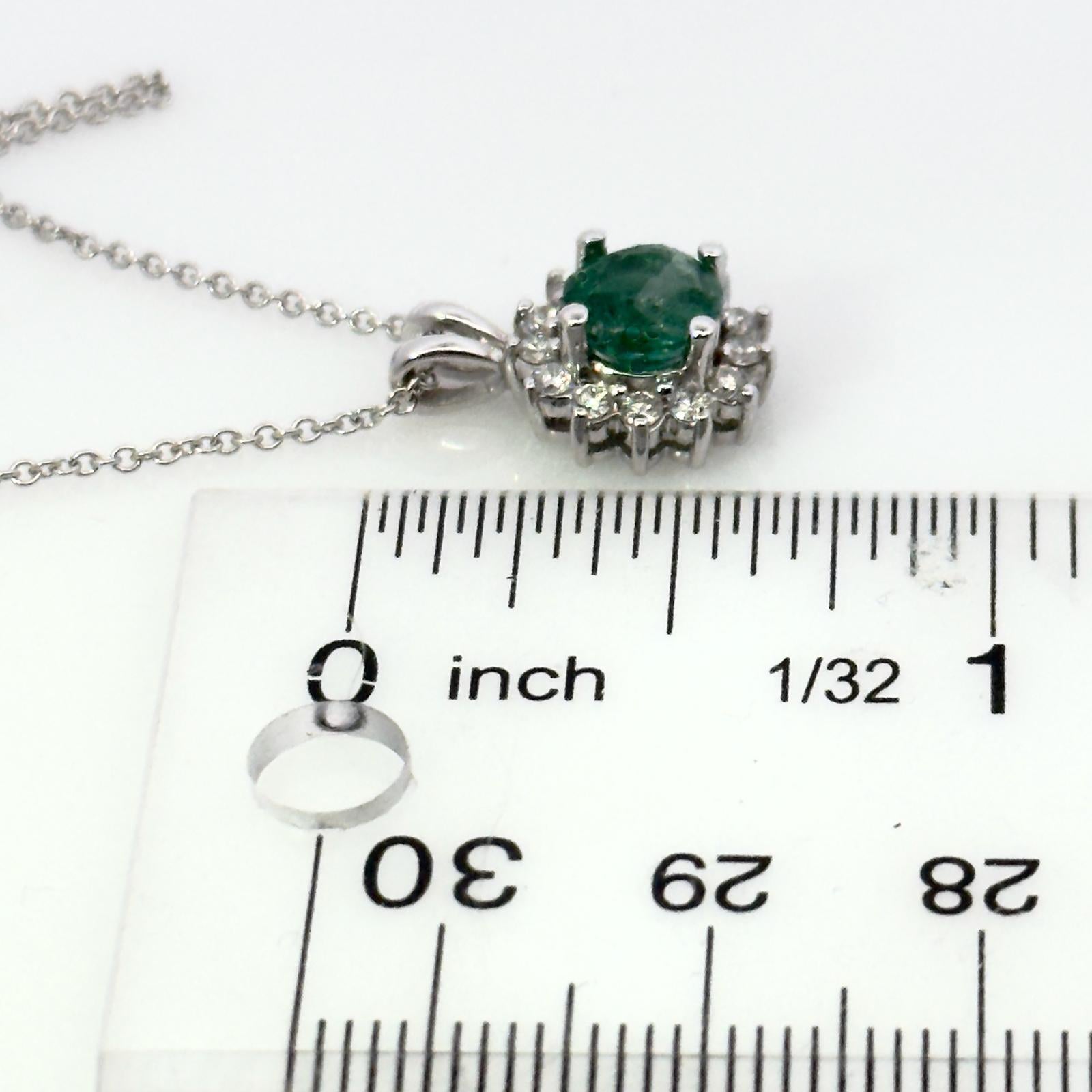 Natürlicher Smaragd-Diamant-Anhänger mit Kette 17,5