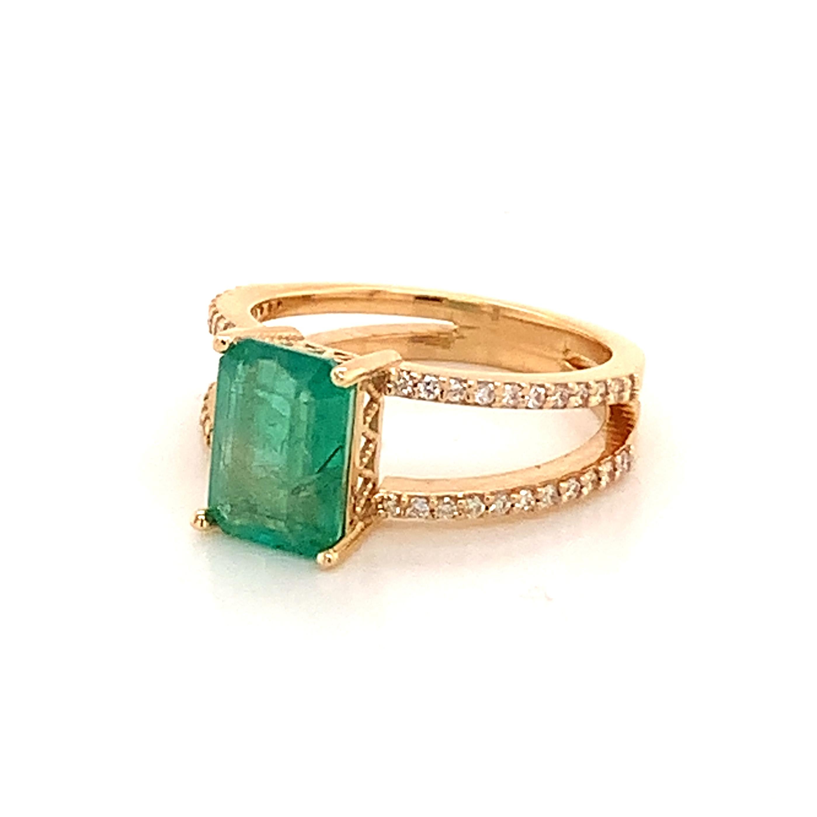 Natürlicher Smaragd-Diamant-Ring 14k Gold 2,32 TCW zertifiziert im Zustand „Neu“ in Brooklyn, NY