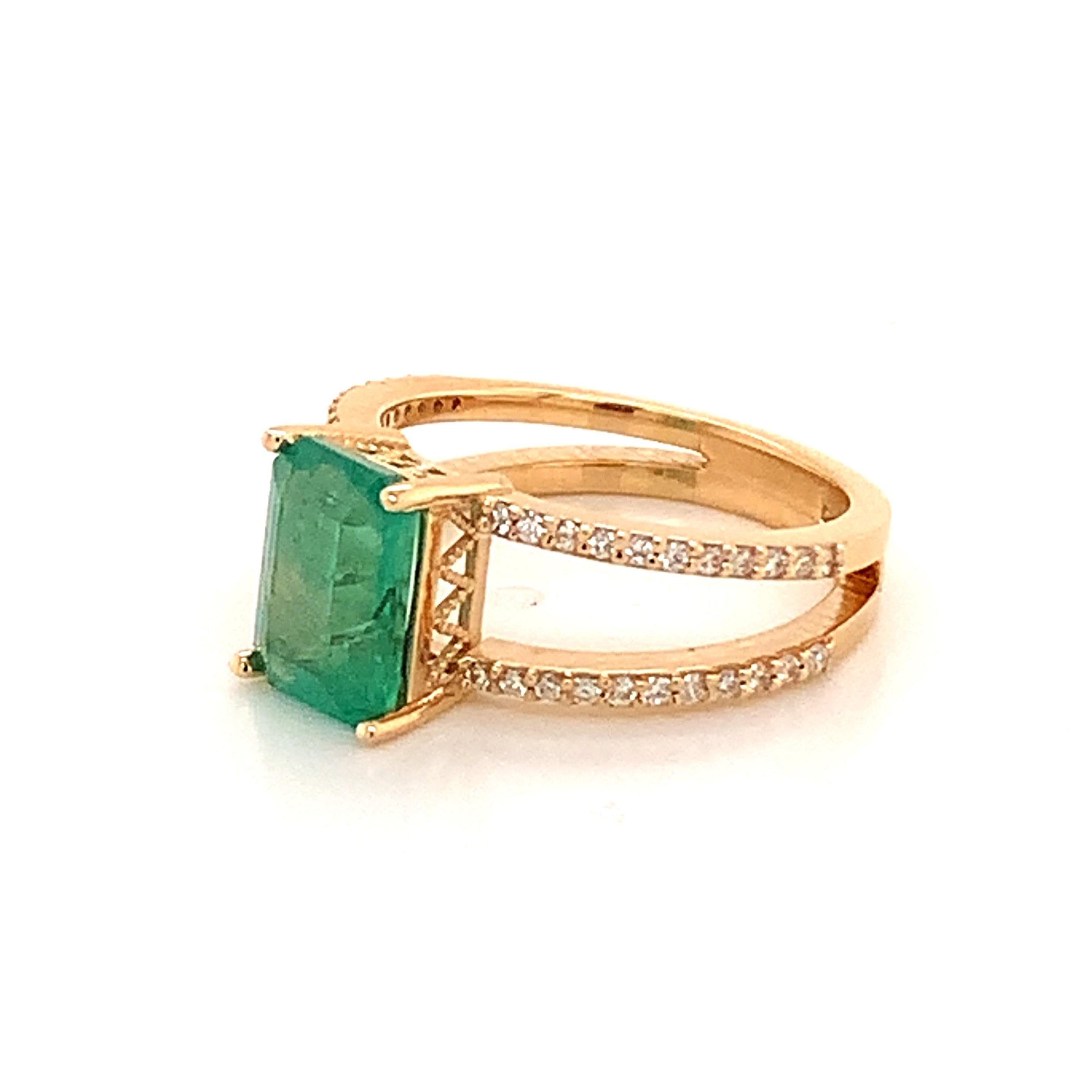 Women's Natural Emerald Diamond Ring 14k Gold 2.32 TCW Certified For Sale