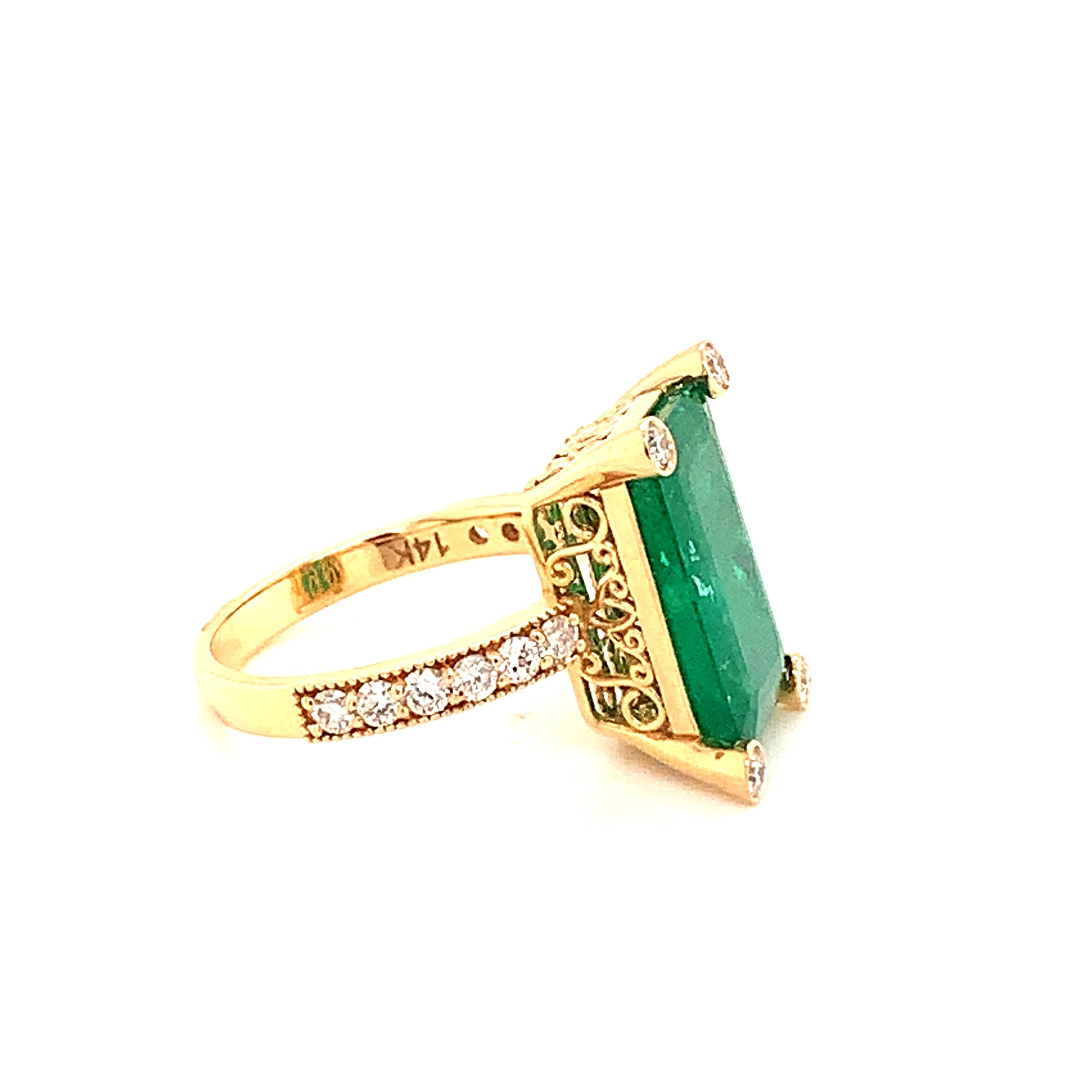 Natural Emerald Diamond Ring 14k Gold 4.37 TCW GIA Certified For Sale 7
