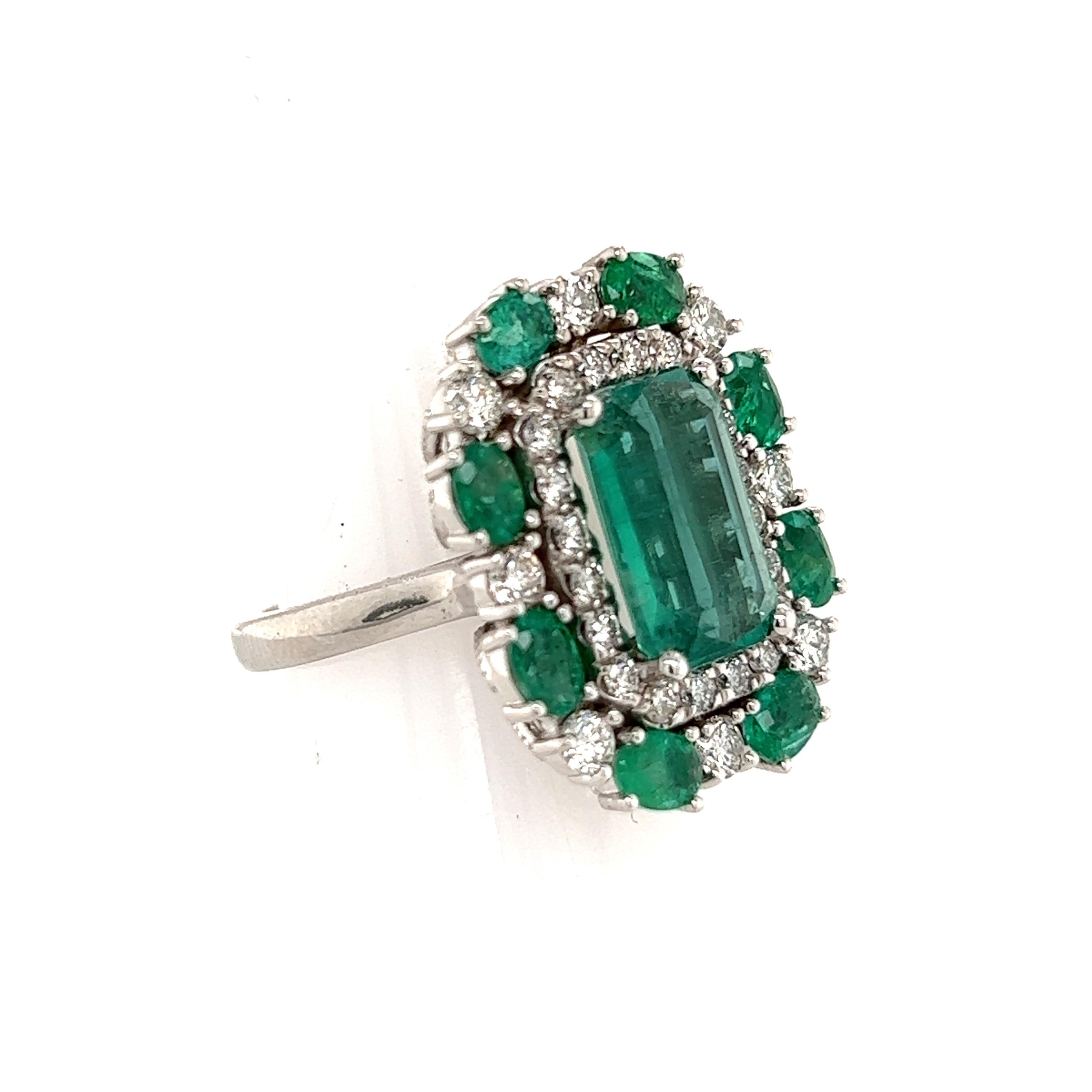 Natural Emerald Diamond Ring 6.5 14k Gold 4.52 TCW GIA Certified For Sale 5