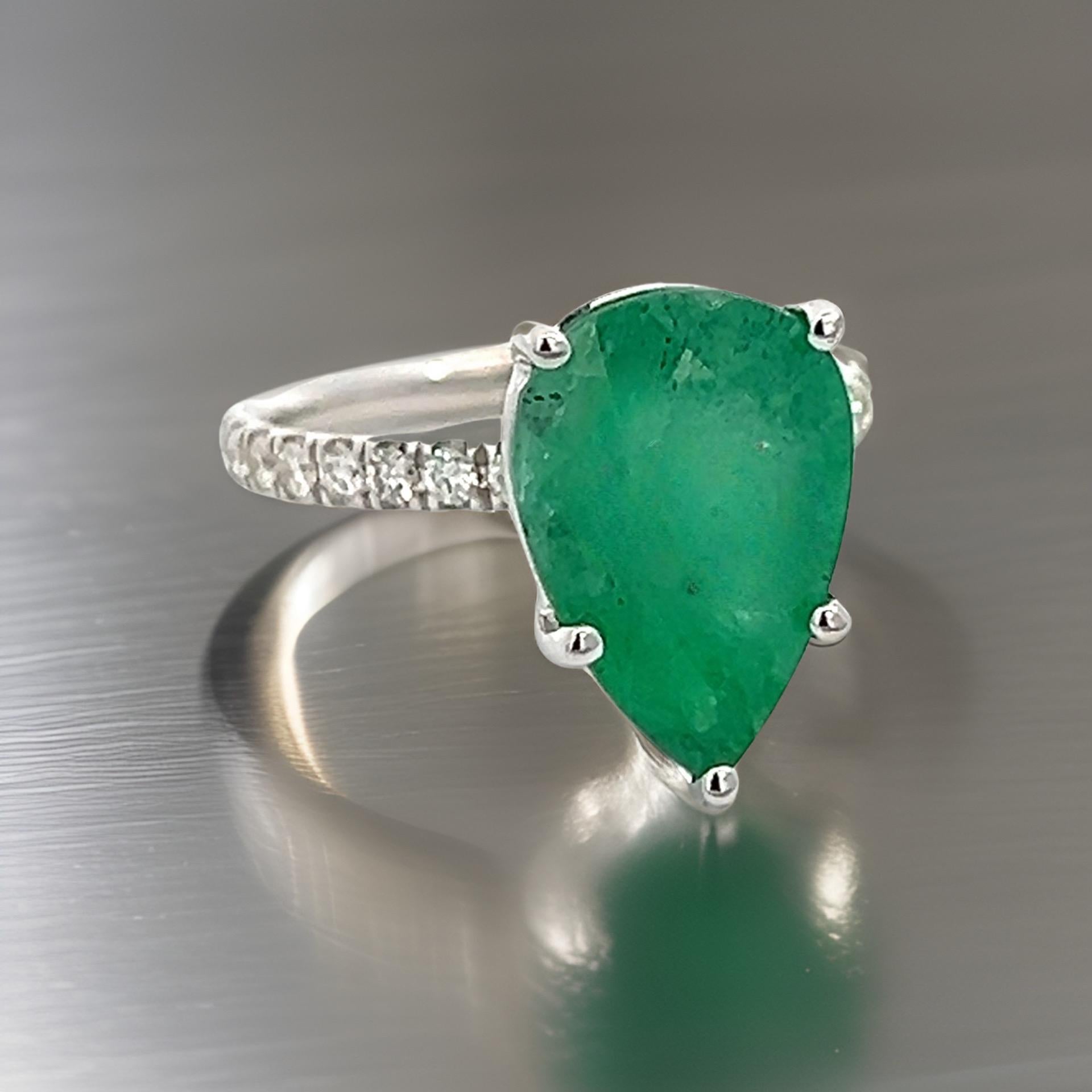 Natural Emerald Diamond Ring 6.5 14k WG 4.62 TCW Certified For Sale 5