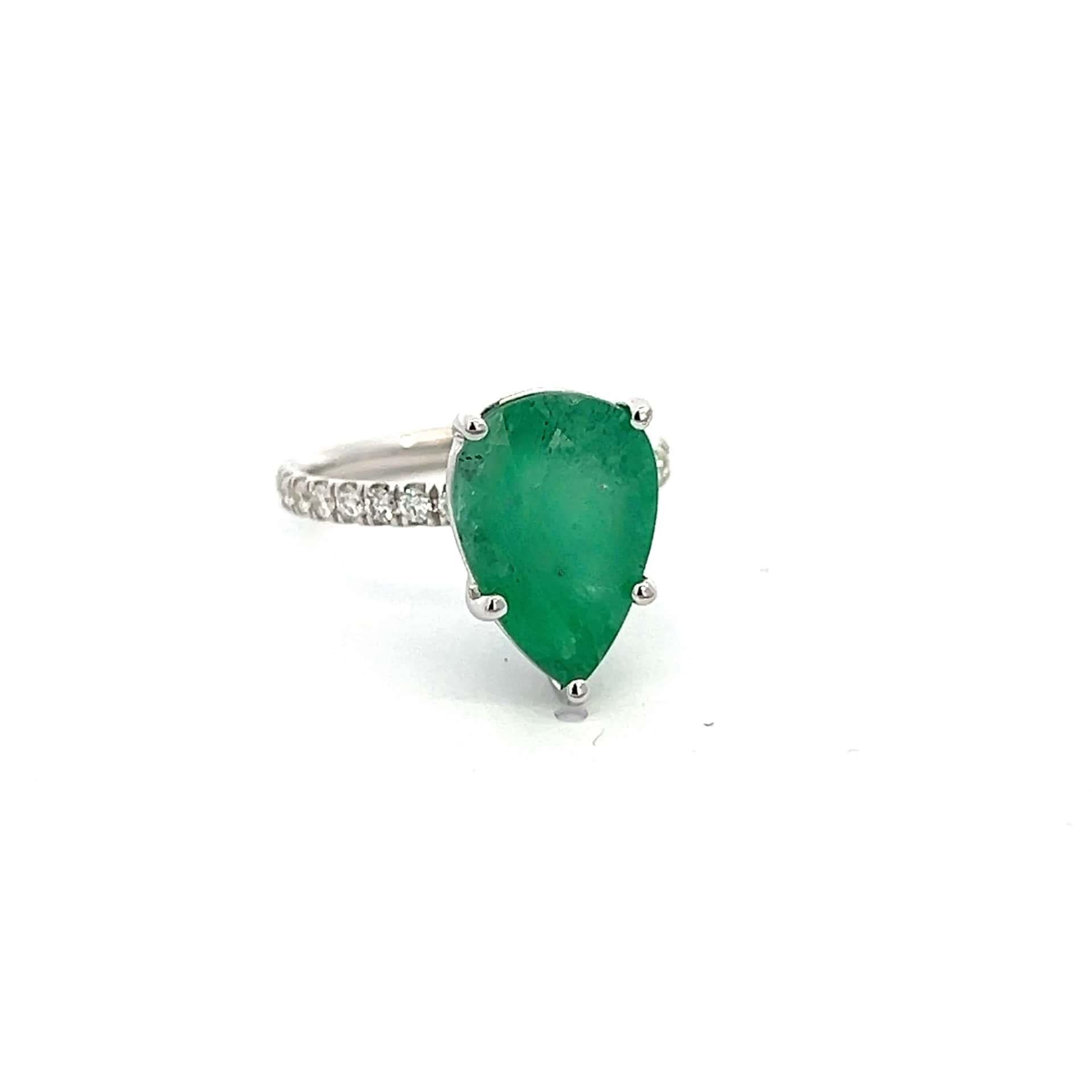 Natural Emerald Diamond Ring 6.5 14k WG 4.62 TCW Certified For Sale 7