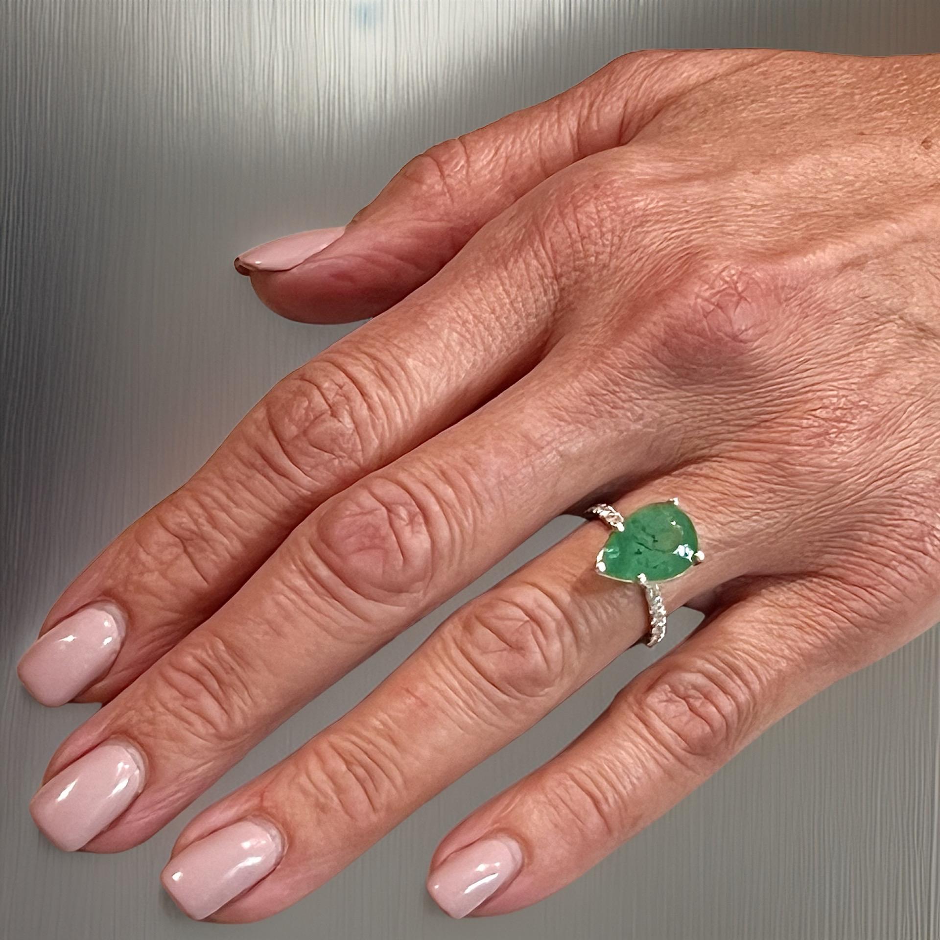 Natural Emerald Diamond Ring 6.5 14k WG 4.62 TCW Certified For Sale 9