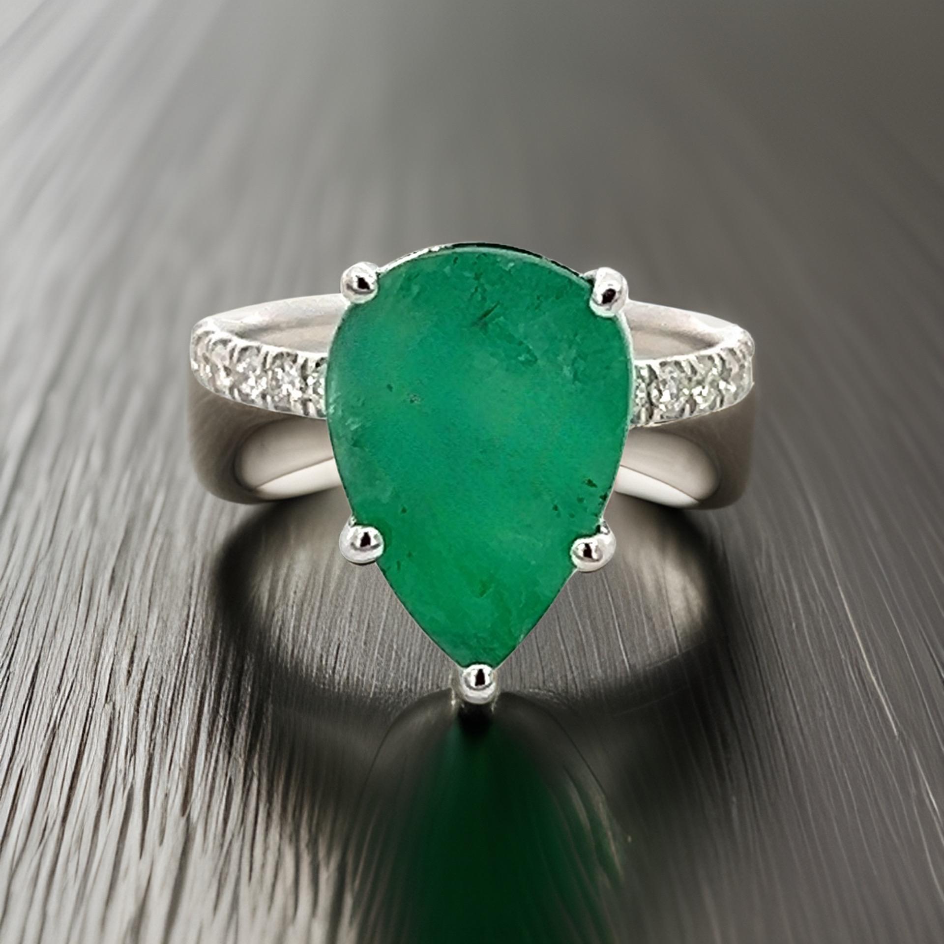 Natural Emerald Diamond Ring 6.5 14k WG 4.62 TCW Certified For Sale 13