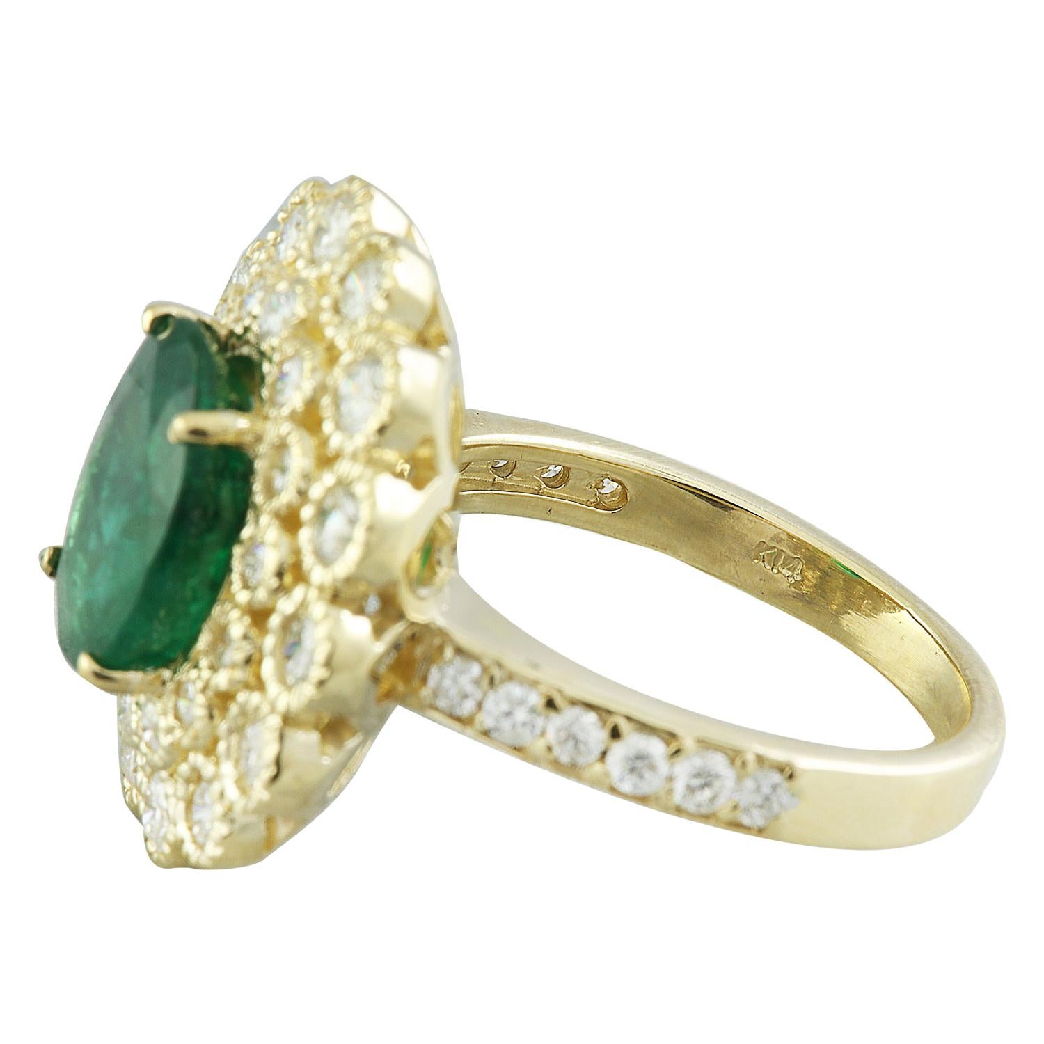 Oval Cut Natural Emerald Diamond Ring in 14 Karat Solid Yellow Gold For Sale