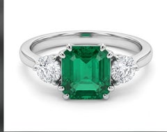 Natural Emerald & Diamond Ring in 14k Gold