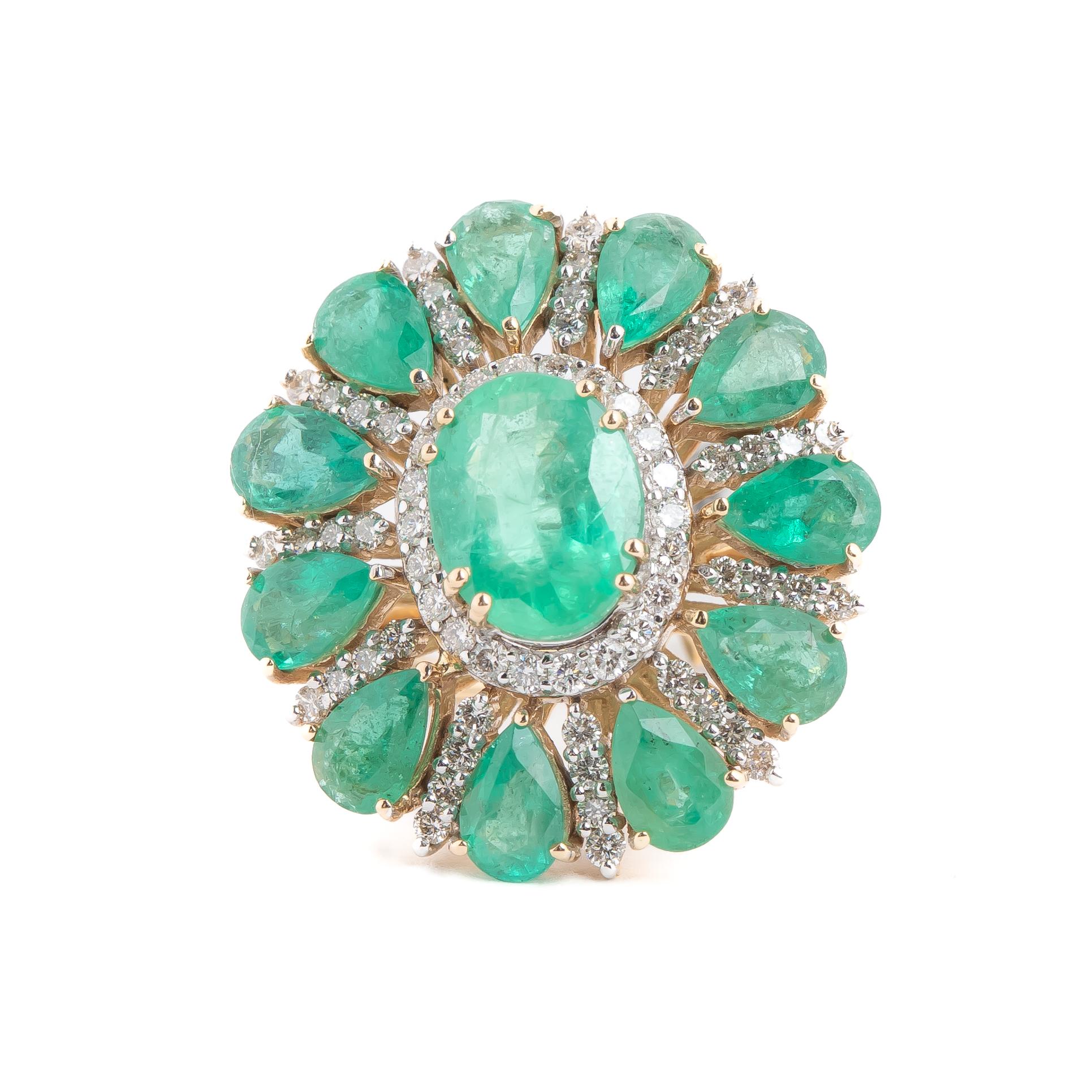 GW= 8.515gm
NW = 6.993gm
Diamond = 0.84cts
Emerald oval = 2.20cts
Emerald pears = 4.57cts