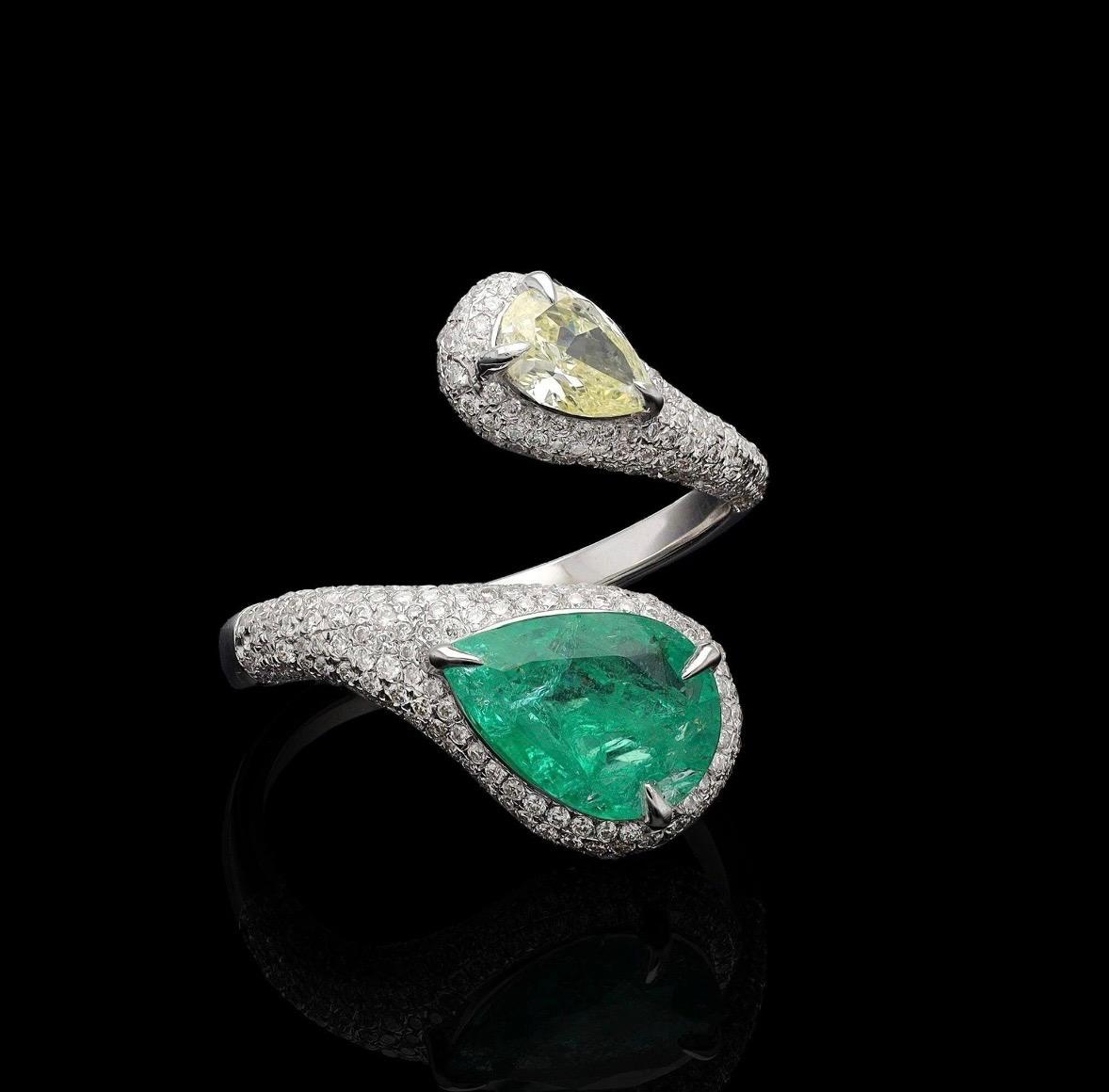 GW=3.74gm
NW=3,30gm
Smaragd =1,42cts
Diamant =0,76cts

CODE=ZO

Folgen Sie uns auf insta( divine jewellerylounge)