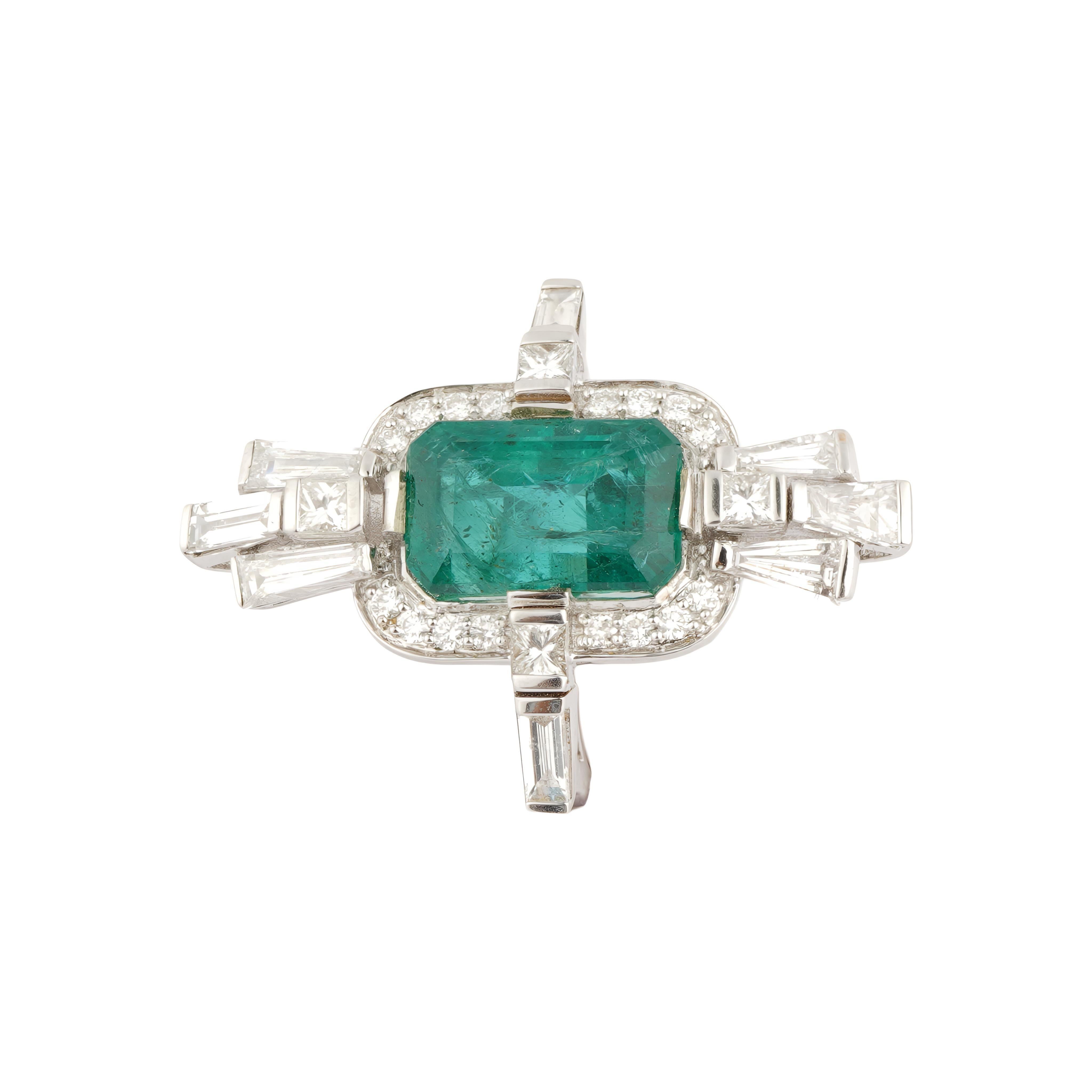 Natural zambian emerald diamond ring in 18k gold im Zustand „Neu“ im Angebot in jaipur, IN