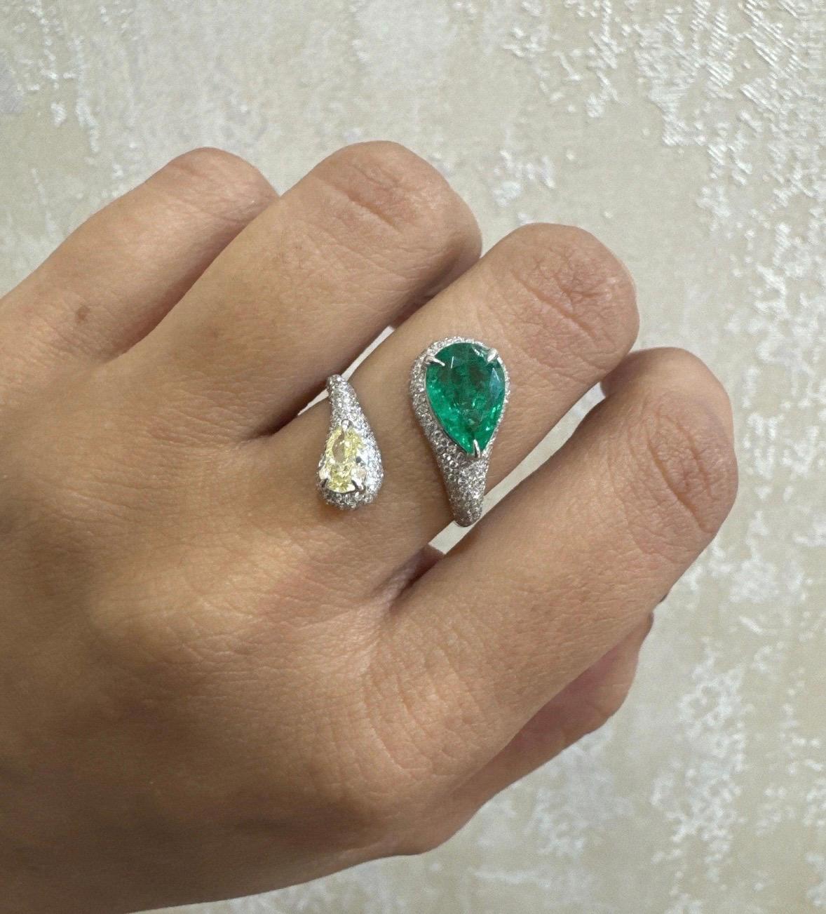 Natürlicher Smaragd-Diamant-Ring in 18k Gold im Zustand „Neu“ im Angebot in jaipur, IN