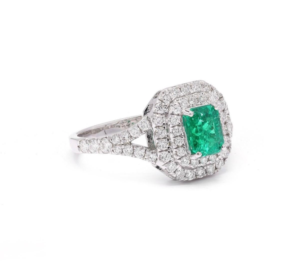 Natural Colombian Emerald & Diamond Ring in 18k Gold im Angebot 2