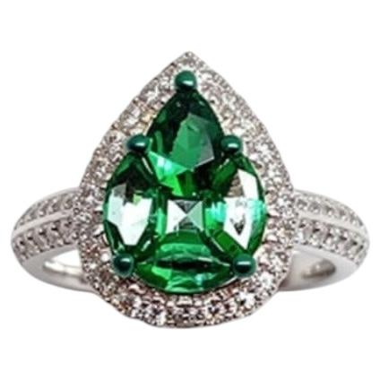 Natural Emerald & Diamond Ring in 18k Gold