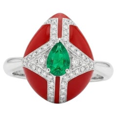 Natural Emerald & Diamond Ring in 18k Gold