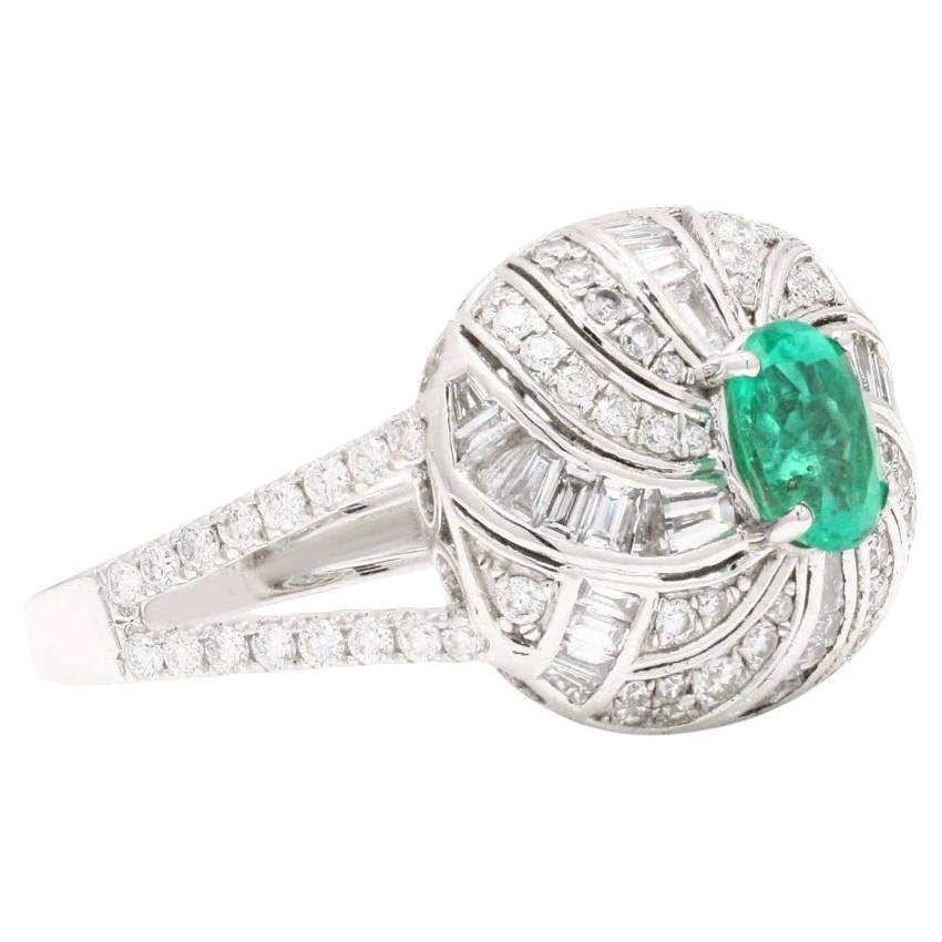 Natural emerald diamond ring in 18k gold