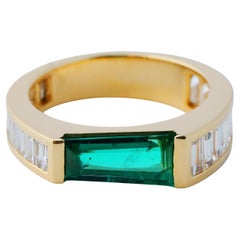 Natural 1.05cts Zambian High-Quality Emerald & 1.95cts Diamond Ring in 18k Gold