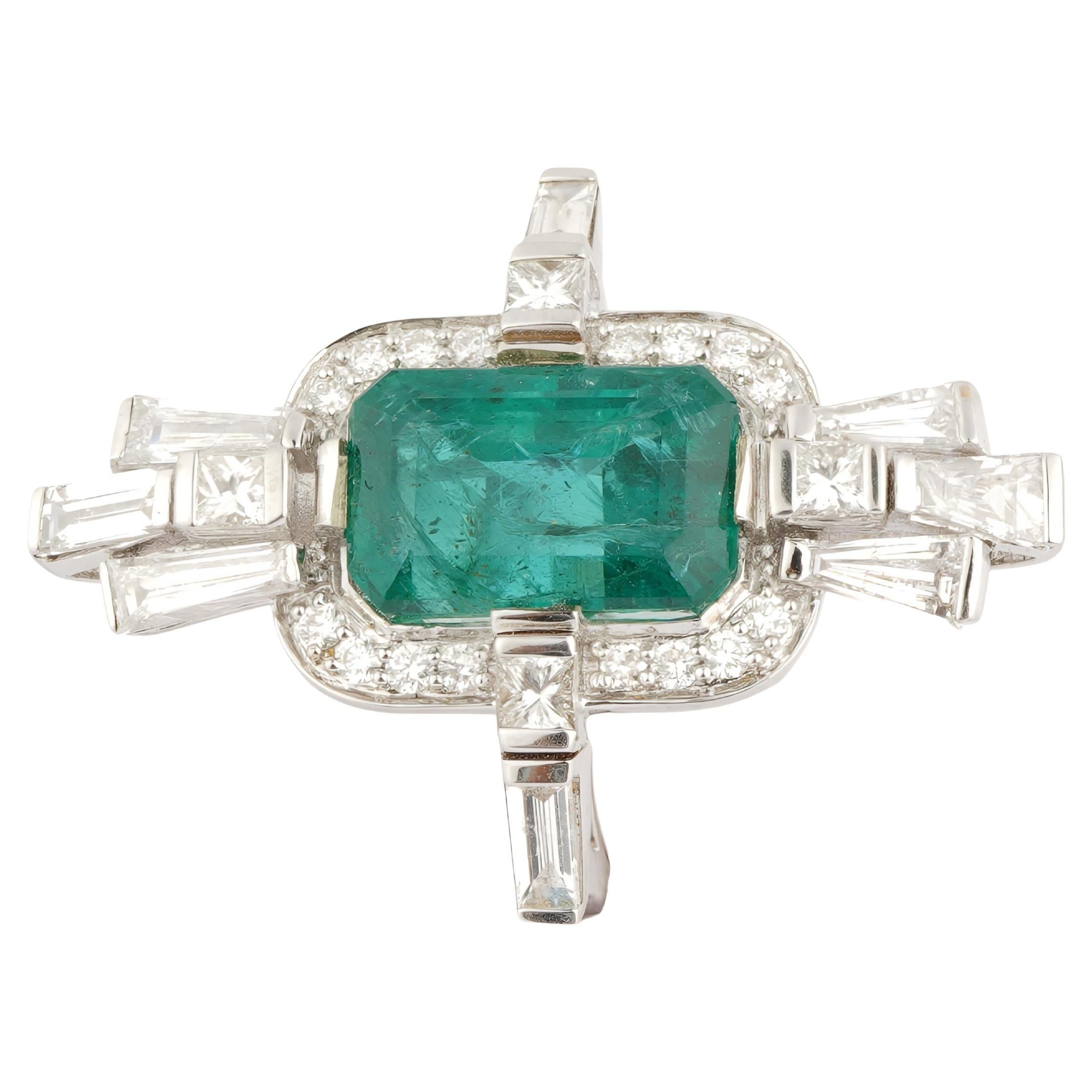 Natural zambian emerald diamond ring in 18k gold