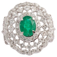 Natural emerald diamond ring in 18k gold